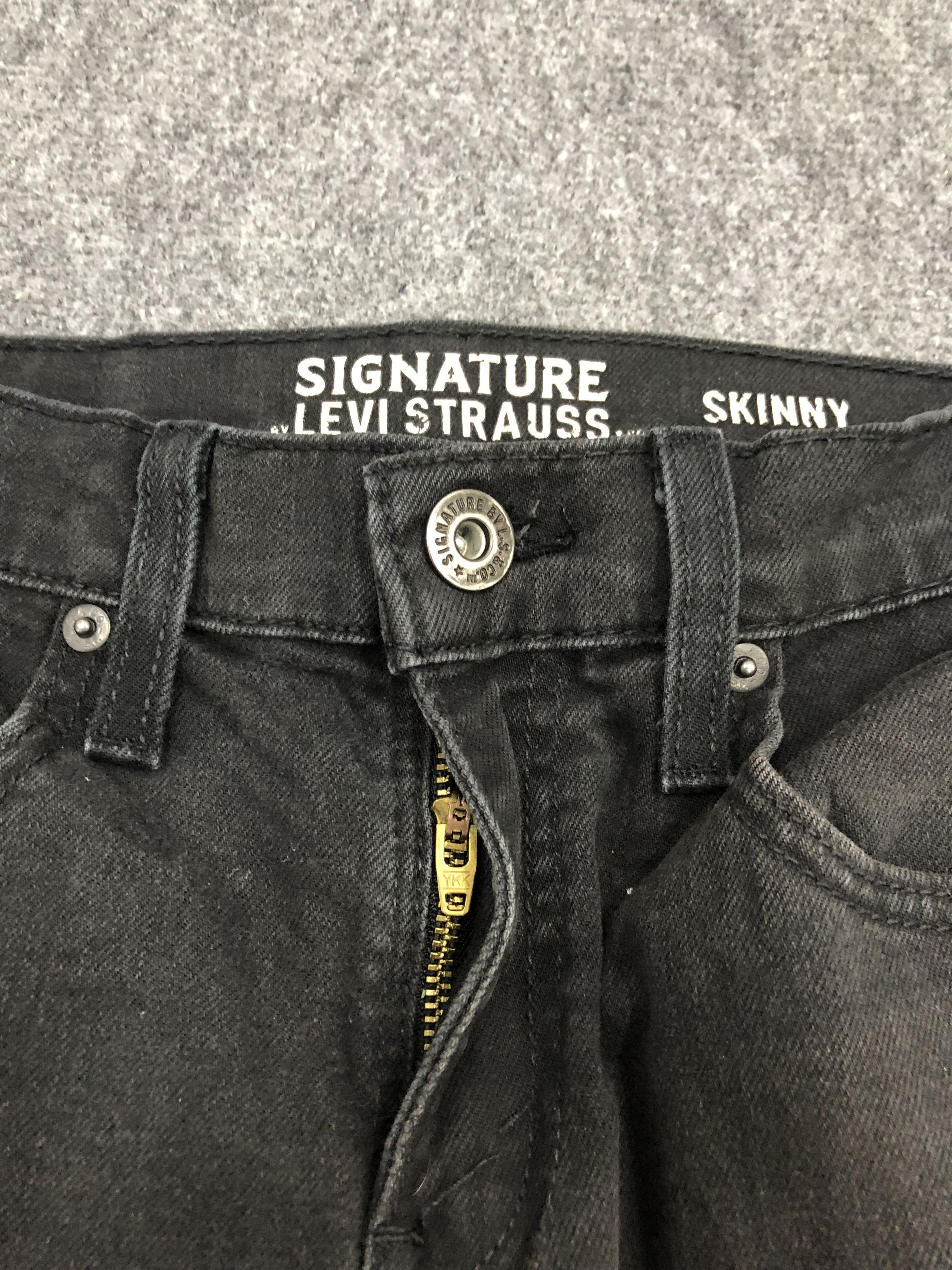 Levi's Vintage Levis Jeans DP0950 Size US 27 - 11 Thumbnail