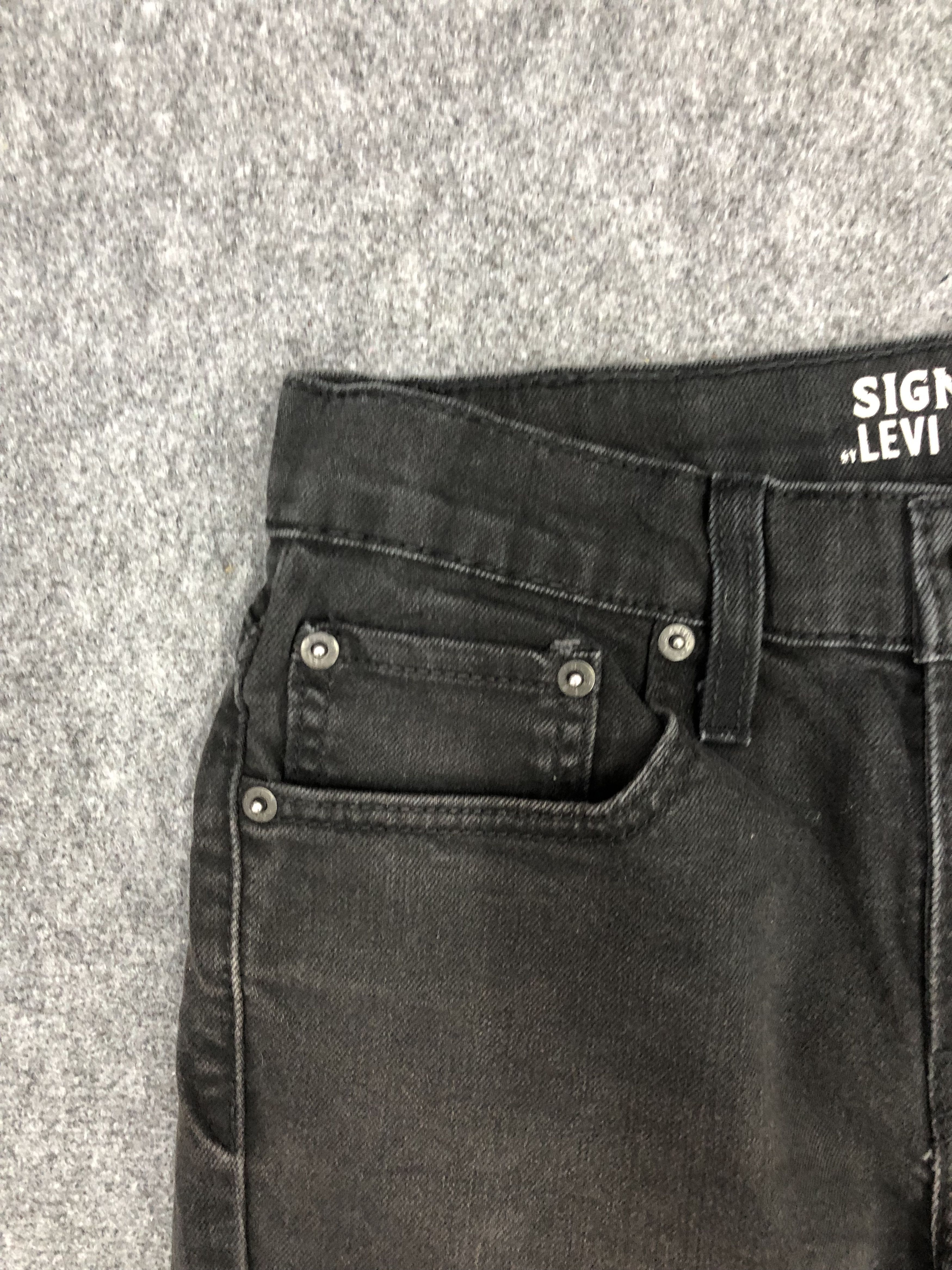 Levi's Vintage Levis Jeans DP0950 Size US 27 - 9 Thumbnail