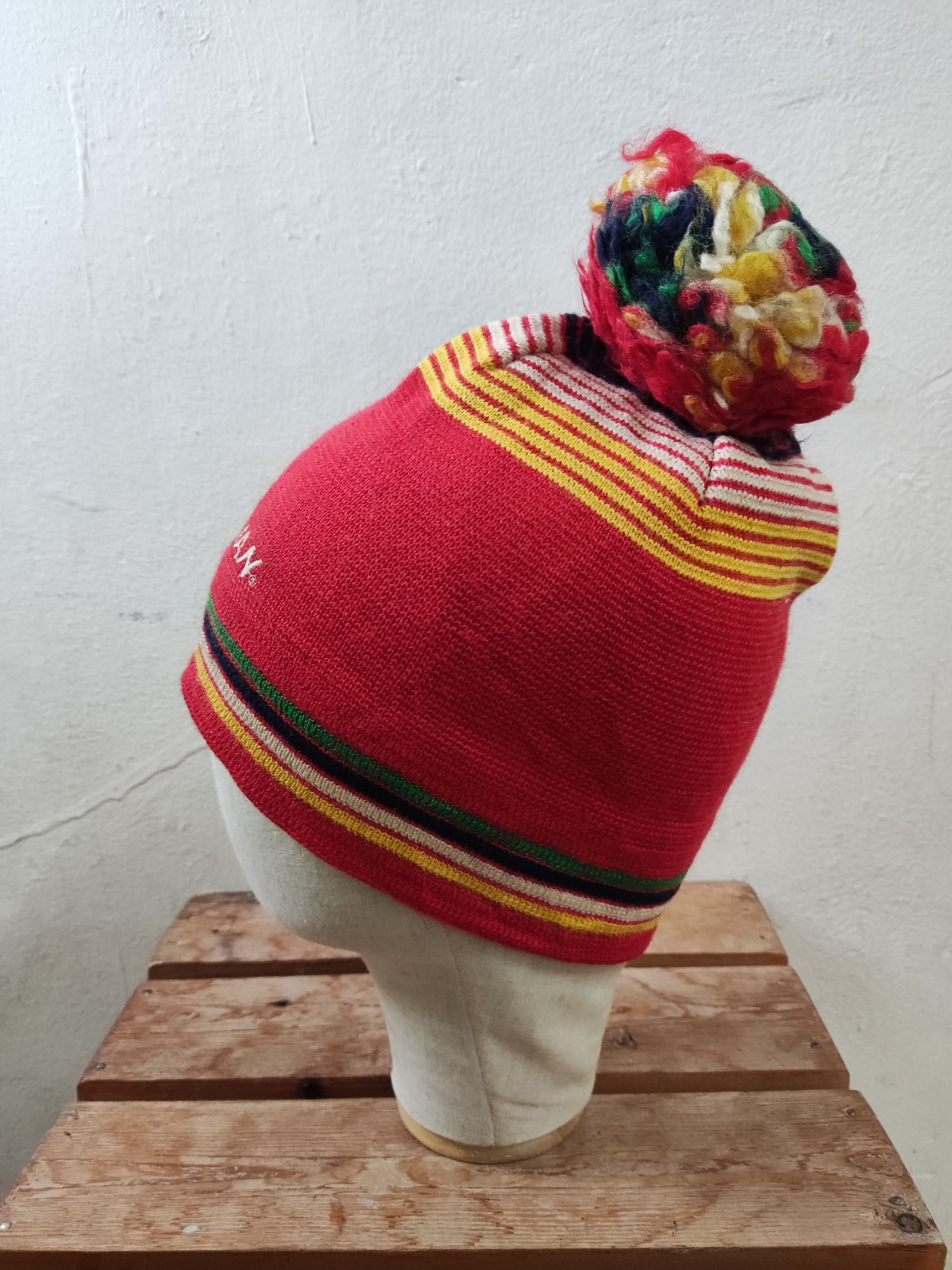 Vintage Vintage Pro Median Beanie Hat Ski Snowboarding Size ONE SIZE - 3 Thumbnail