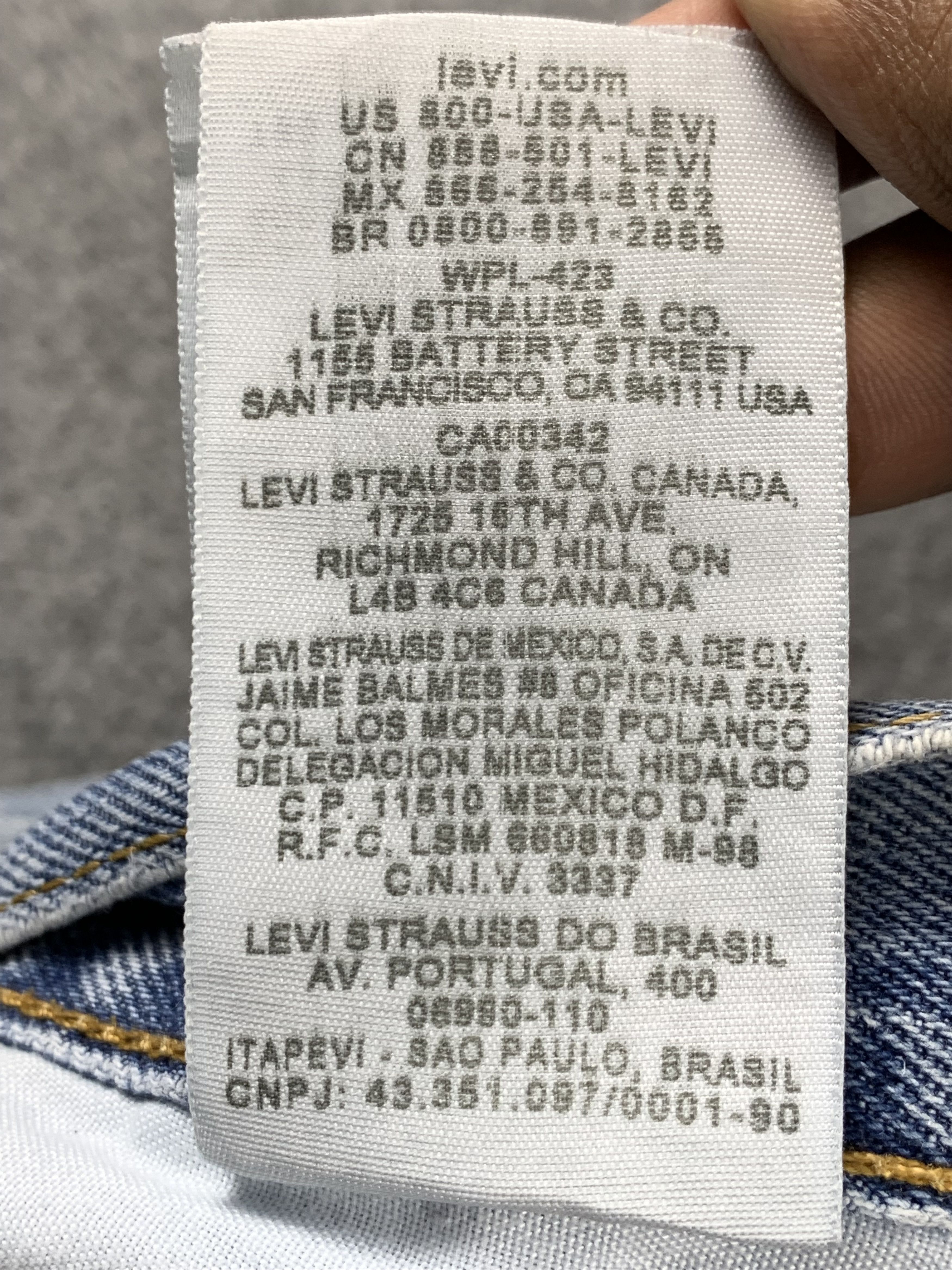 Levi's Vintage Levis 560 Light Wash Jeans DP2083 Size US 36 / EU 52 - 12 Thumbnail