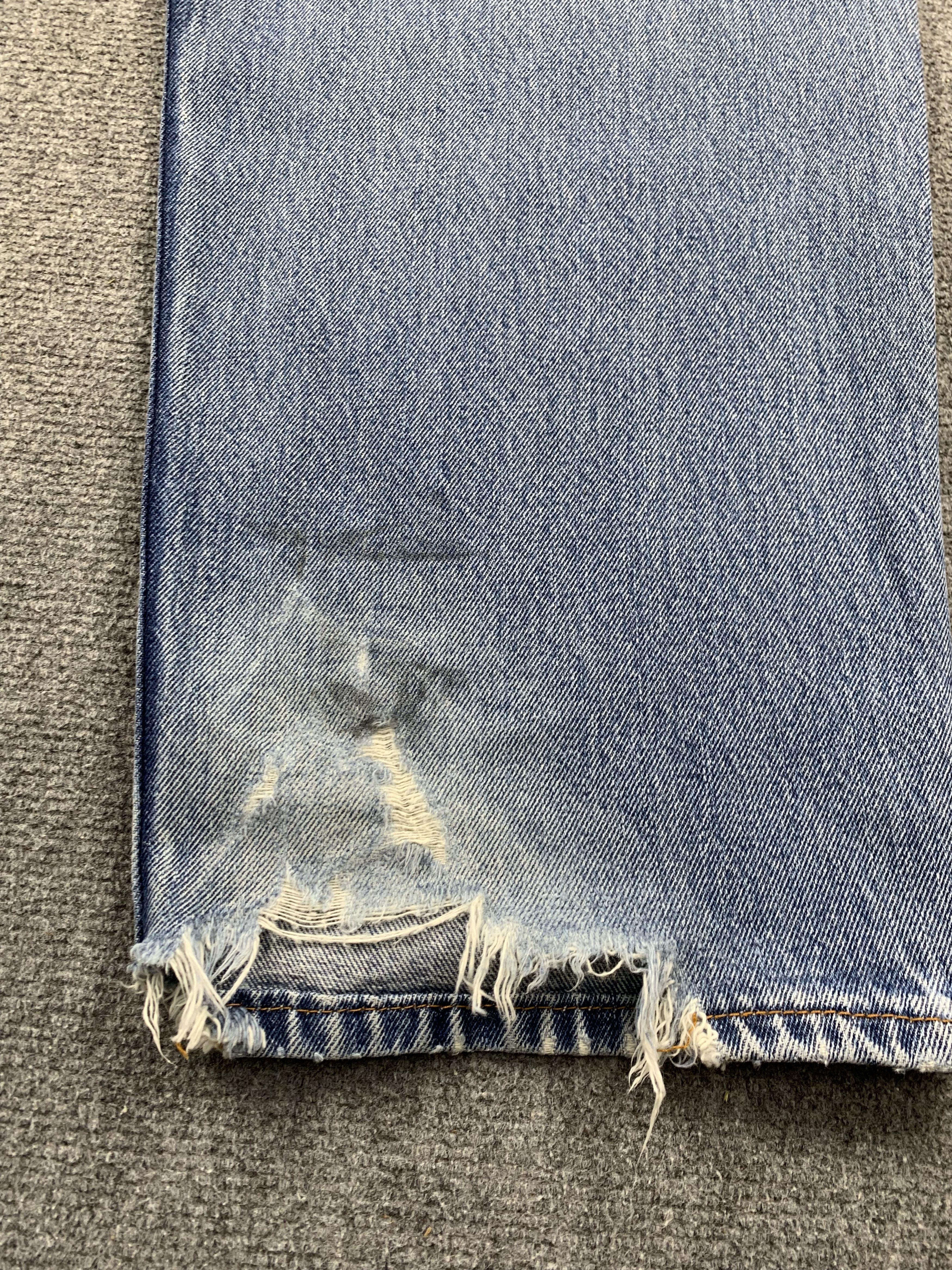 Levi's Vintage Levis 550 Faded Blue Jeans DP2091 Size US 42 / EU 58 - 12 Thumbnail