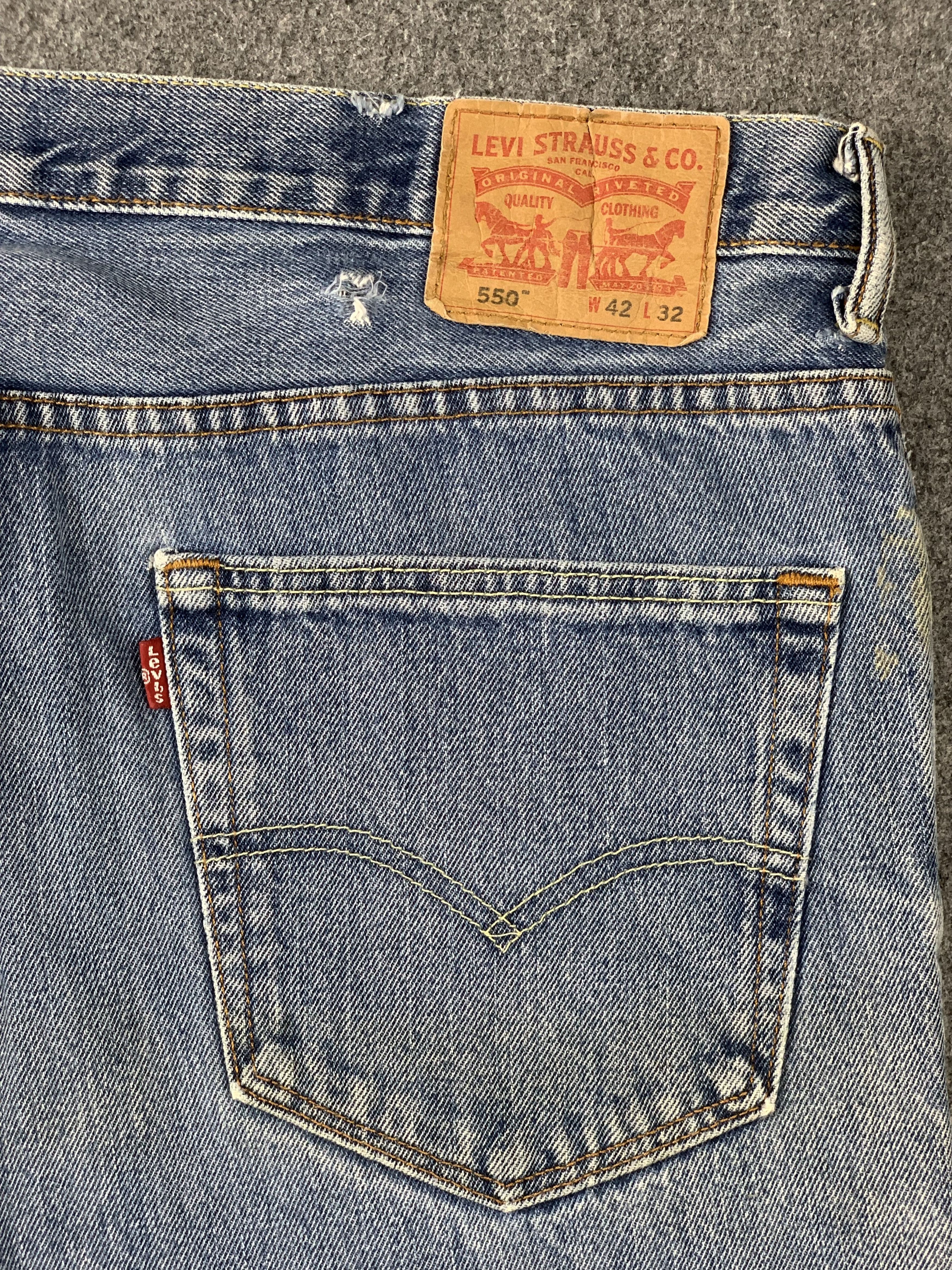 Levi's Vintage Levis 550 Faded Blue Jeans DP2091 Size US 42 / EU 58 - 15 Thumbnail