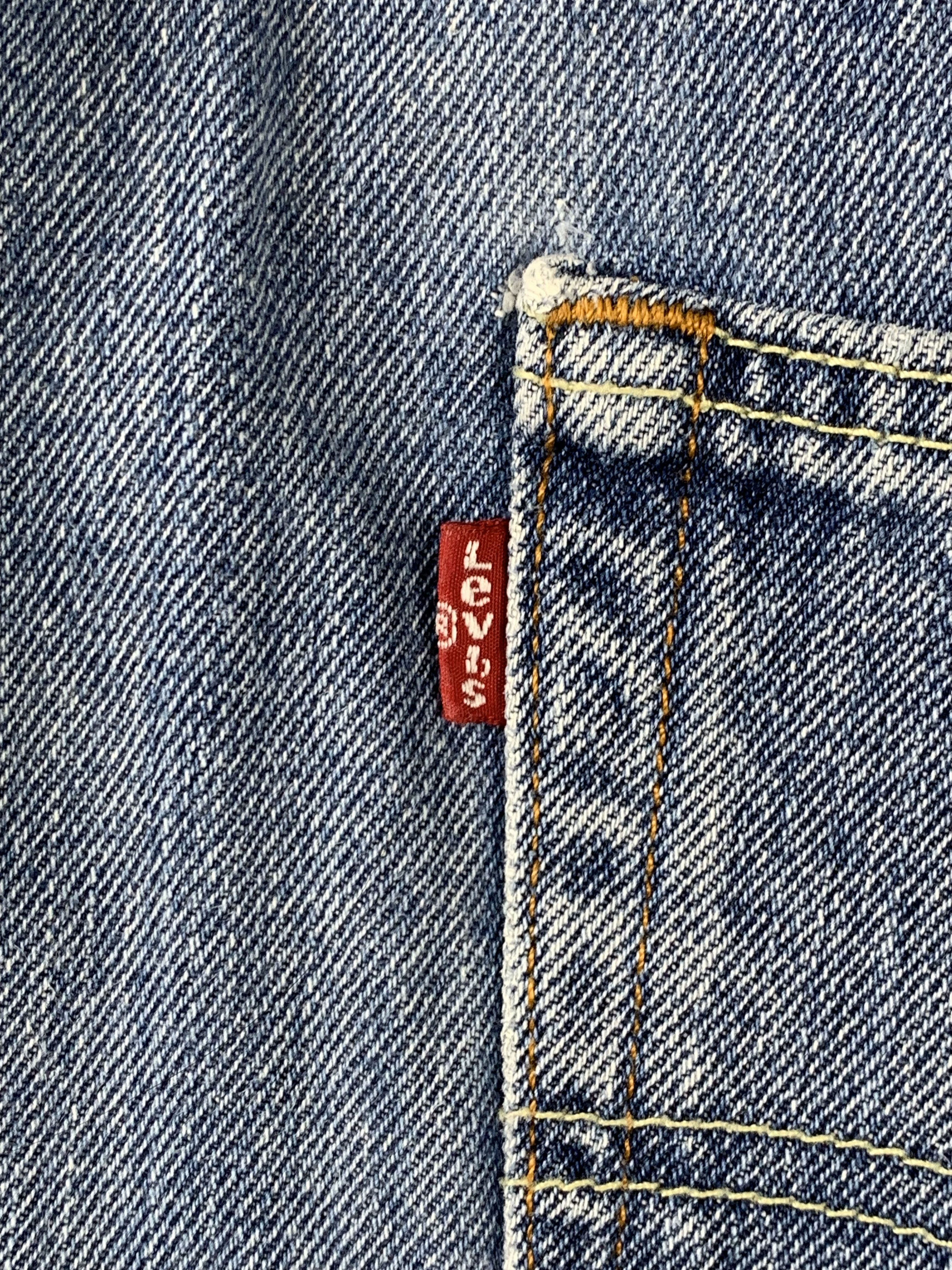 Levi's Vintage Levis 550 Faded Blue Jeans DP2091 Size US 42 / EU 58 - 6 Thumbnail