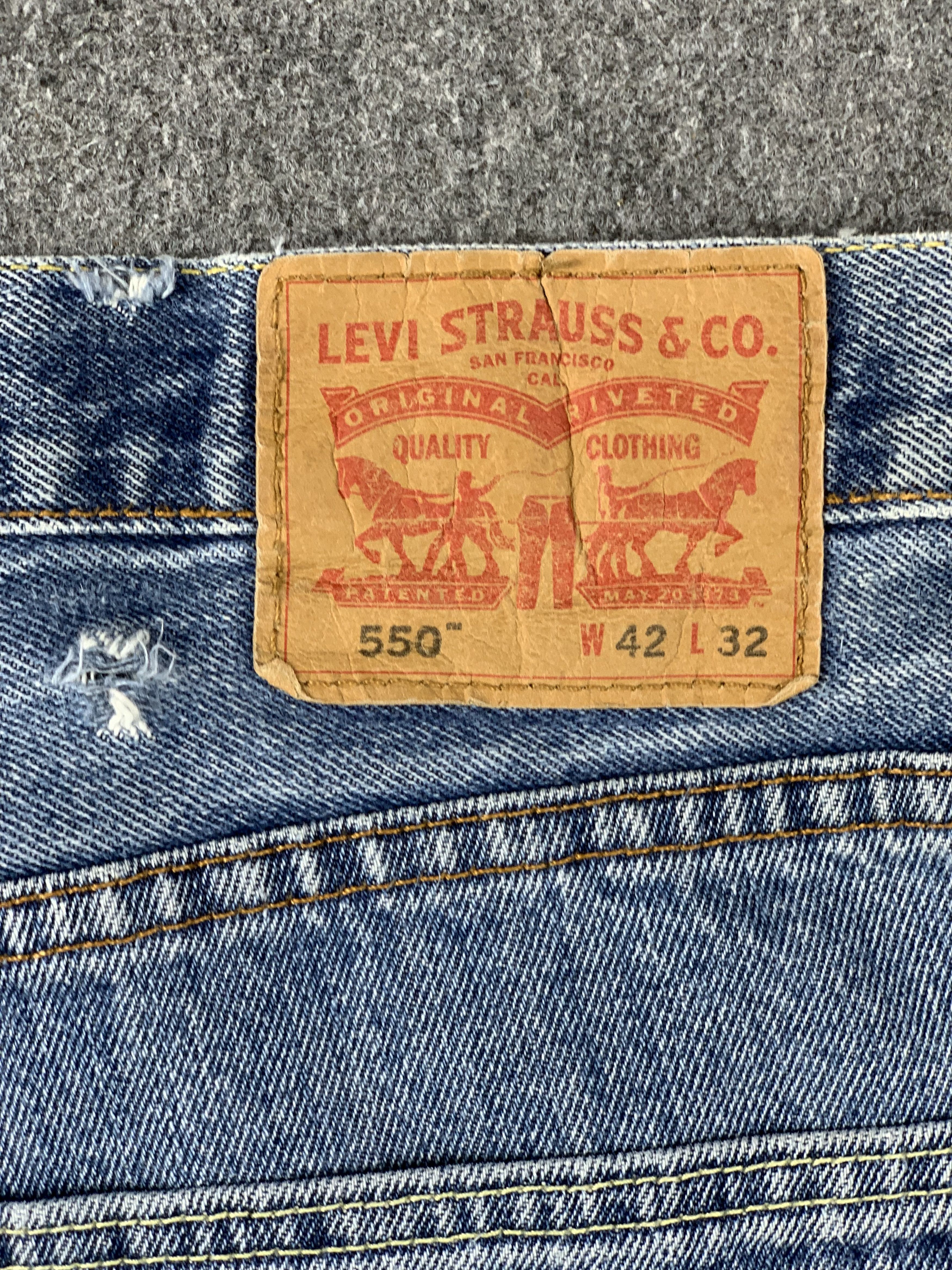Levi's Vintage Levis 550 Faded Blue Jeans DP2091 Size US 42 / EU 58 - 3 Thumbnail