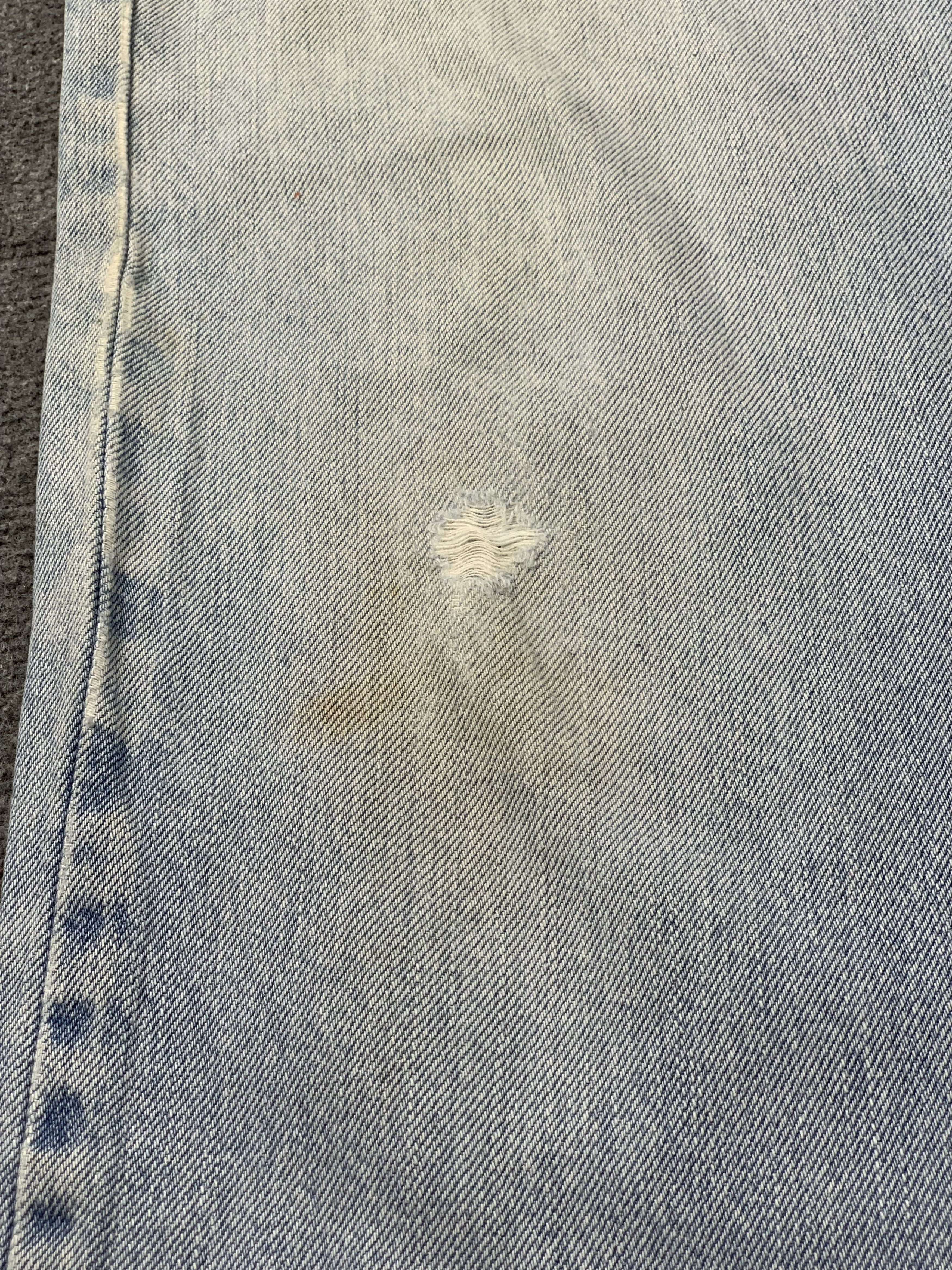 Levi's Vintage Levis 505 Light Wash Jeans DP2094 Size US 35 - 11 Thumbnail