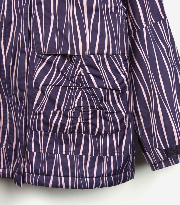 acg snowboard jacket