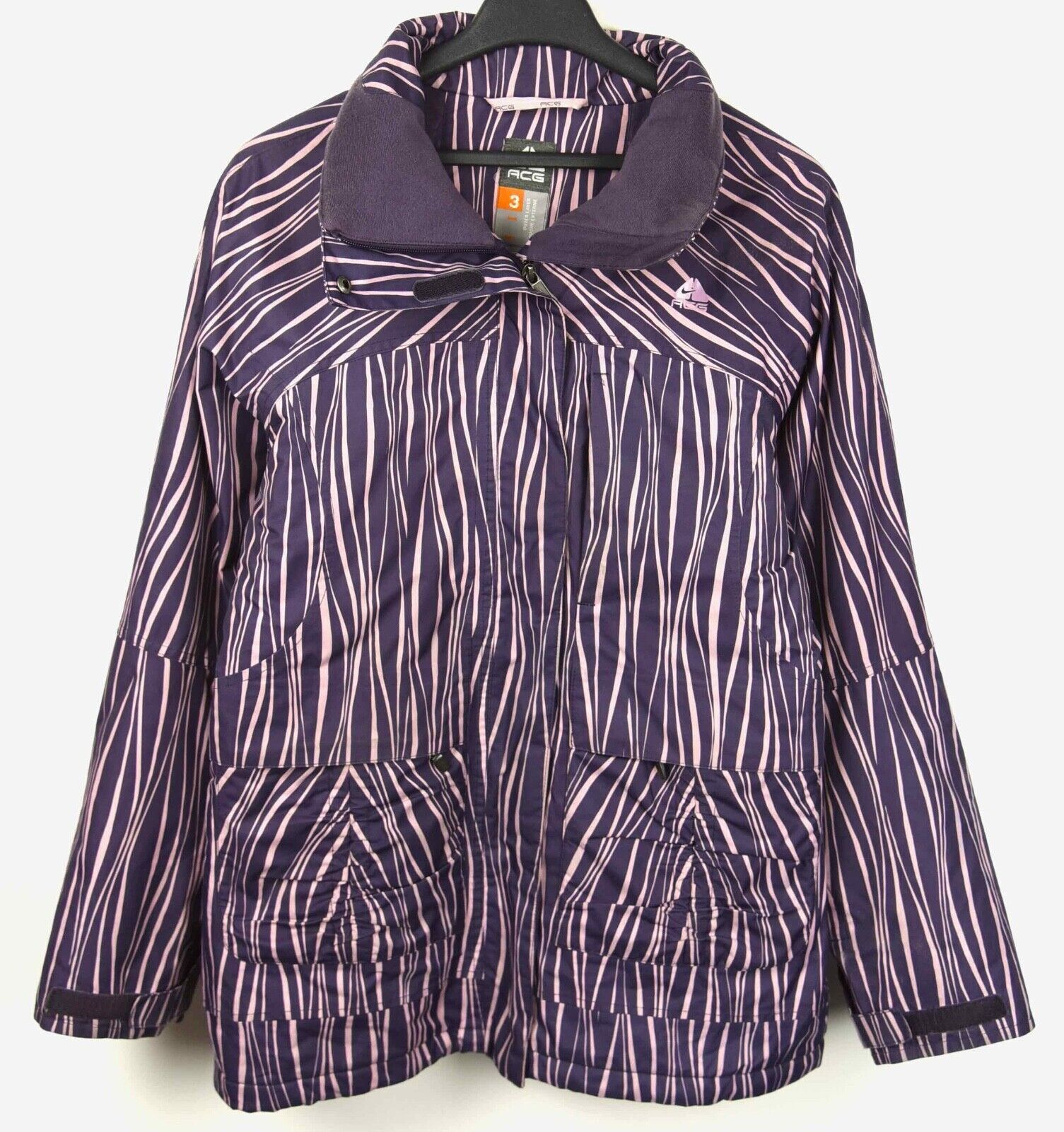 acg snowboard jacket