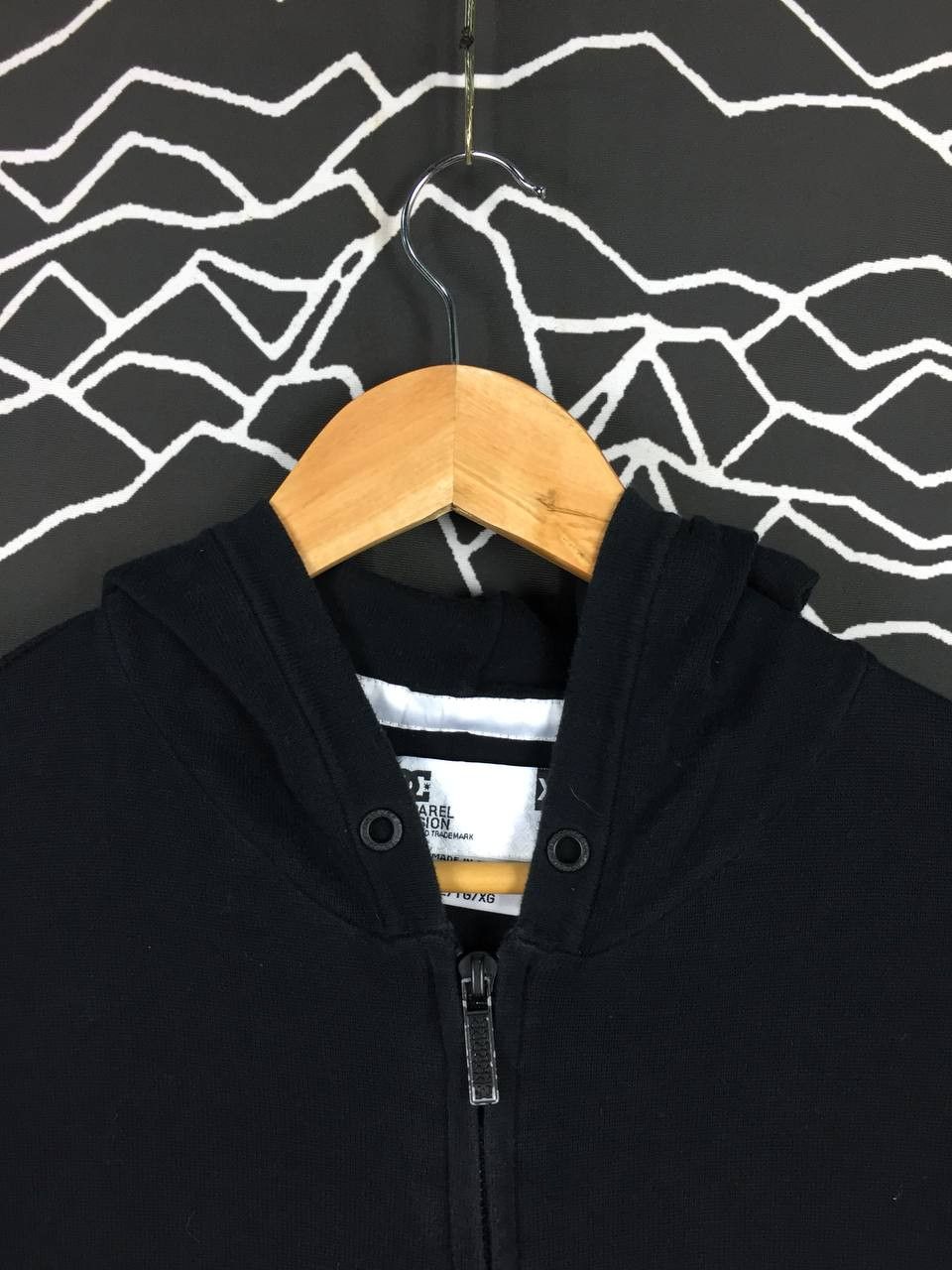 DC DC Apparel Logo Skate Hoodie Size US XL / EU 56 / 4 - 5 Thumbnail
