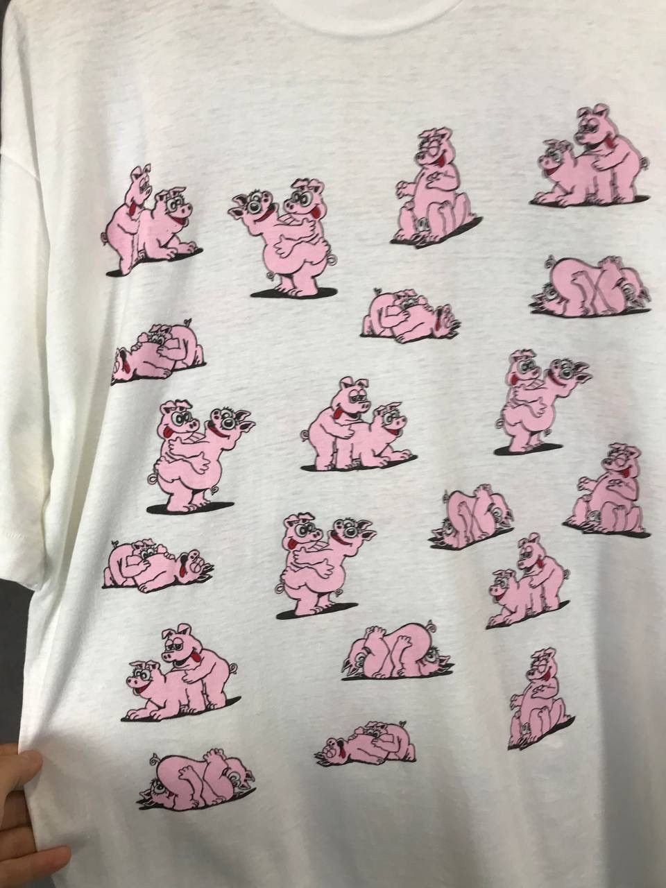 Vintage Sex pigs humor vintage tee Size US XL / EU 56 / 4 - 4 Thumbnail