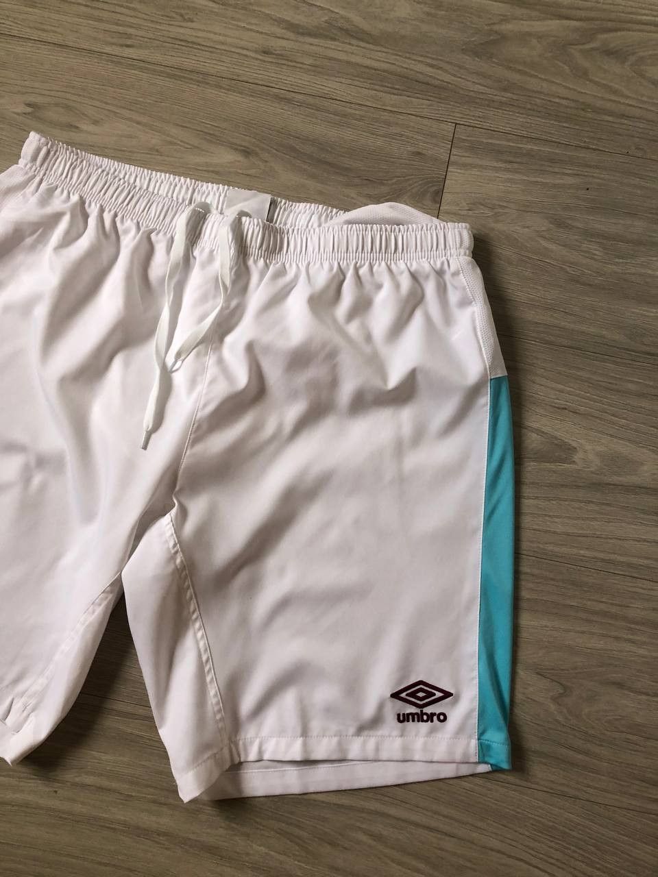 Other WEST HAM UNITED FOOTBALL SHORTS UMBRO Size US 38 / EU 54 - 4 Thumbnail