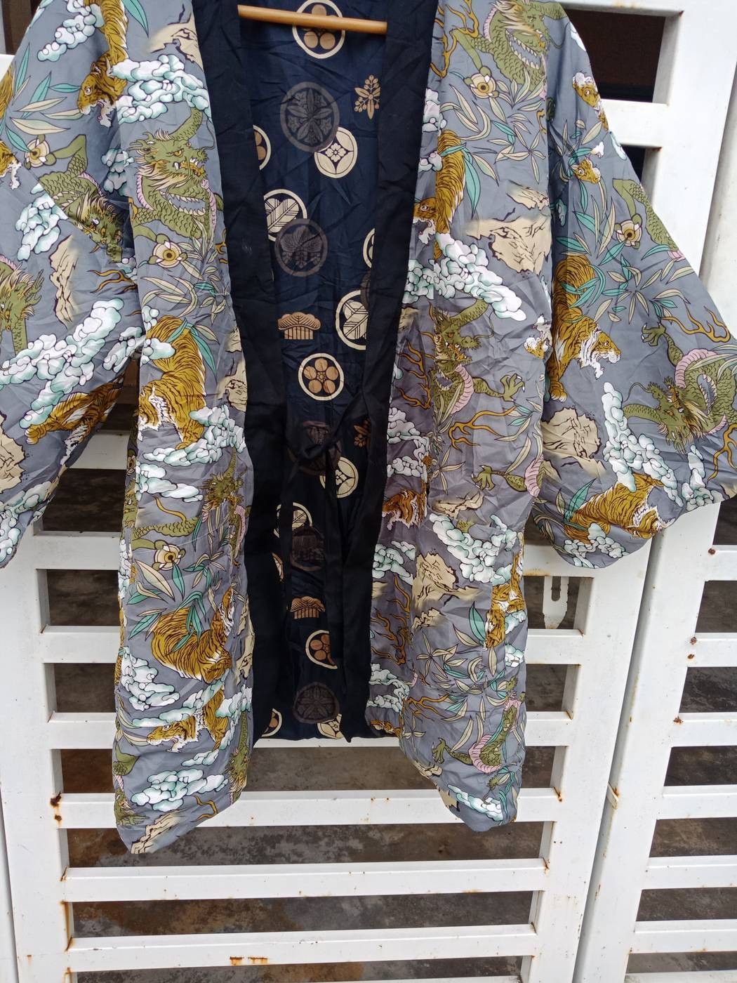 Japanese Brand Japanese Handmade Dragon Vs Tiger OVP Embroidered Kimono Size US L / EU 52-54 / 3 - 6 Thumbnail