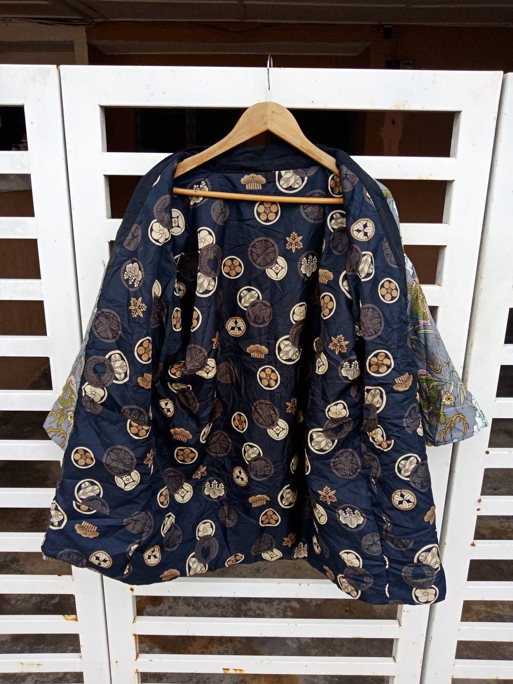 Japanese Brand Japanese Handmade Dragon Vs Tiger OVP Embroidered Kimono Size US L / EU 52-54 / 3 - 3 Thumbnail