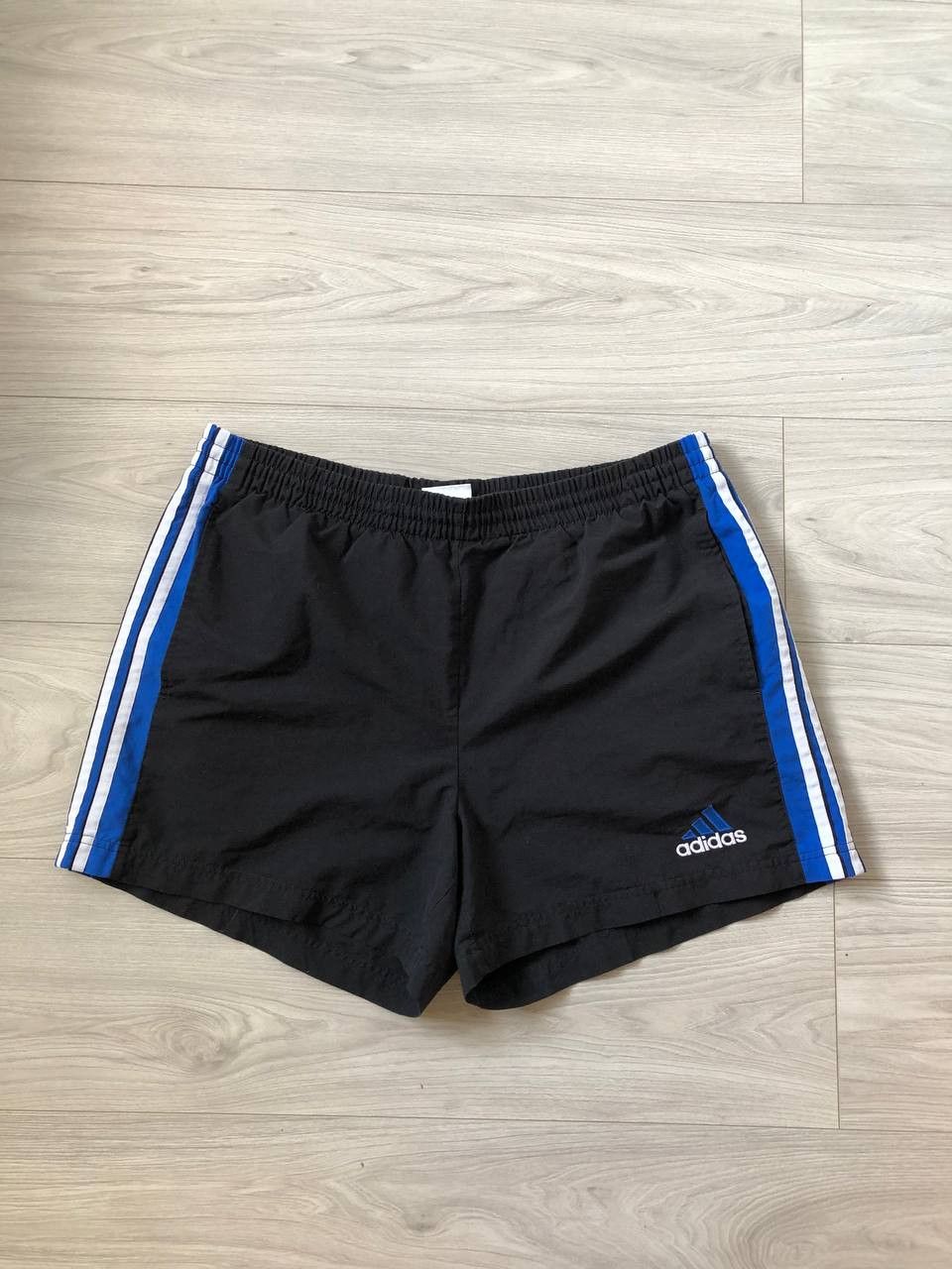 Adidas × Vintage Adidas Vintage Shorts 90s Size US 36 / EU 52 - 1 Thumbnail