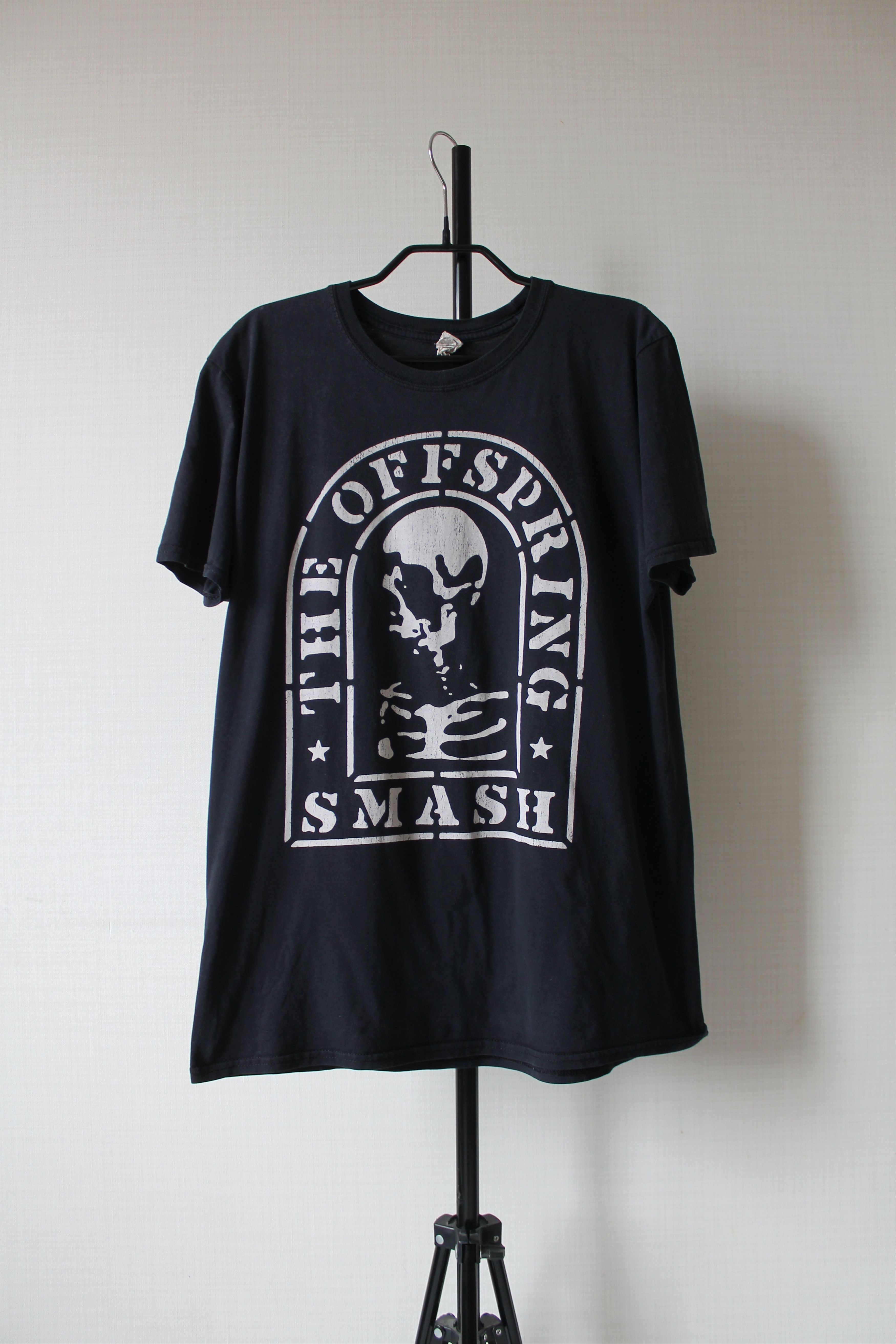 Band Tees The Offspring Smash ALBUM band rock t shirt skeleton Size US L / EU 52-54 / 3 - 1 Thumbnail
