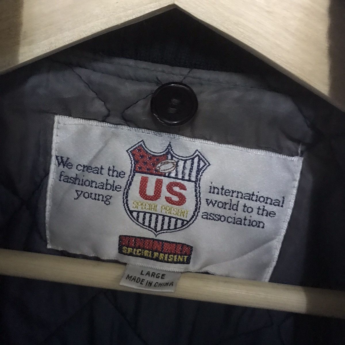 Japanese Brand × Worldwide Youth Worldwide US special Present Bomber black faded Jacket Size US L / EU 52-54 / 3 - 9 Thumbnail