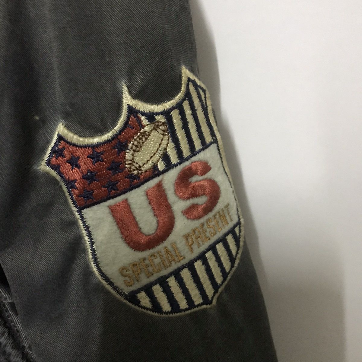 Japanese Brand × Worldwide Youth Worldwide US special Present Bomber black faded Jacket Size US L / EU 52-54 / 3 - 6 Thumbnail