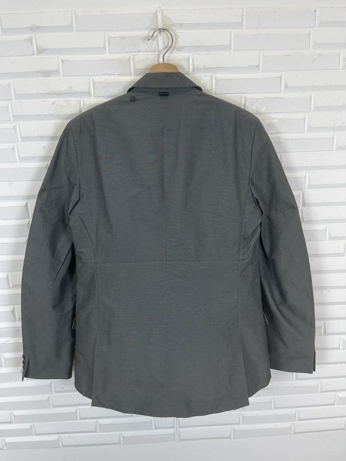 Undercover RUNWAY SS11 UNDERMAN by JUN TAKAHASHI FICTIONAL HERO Size US M / EU 48-50 / 2 - 9 Thumbnail