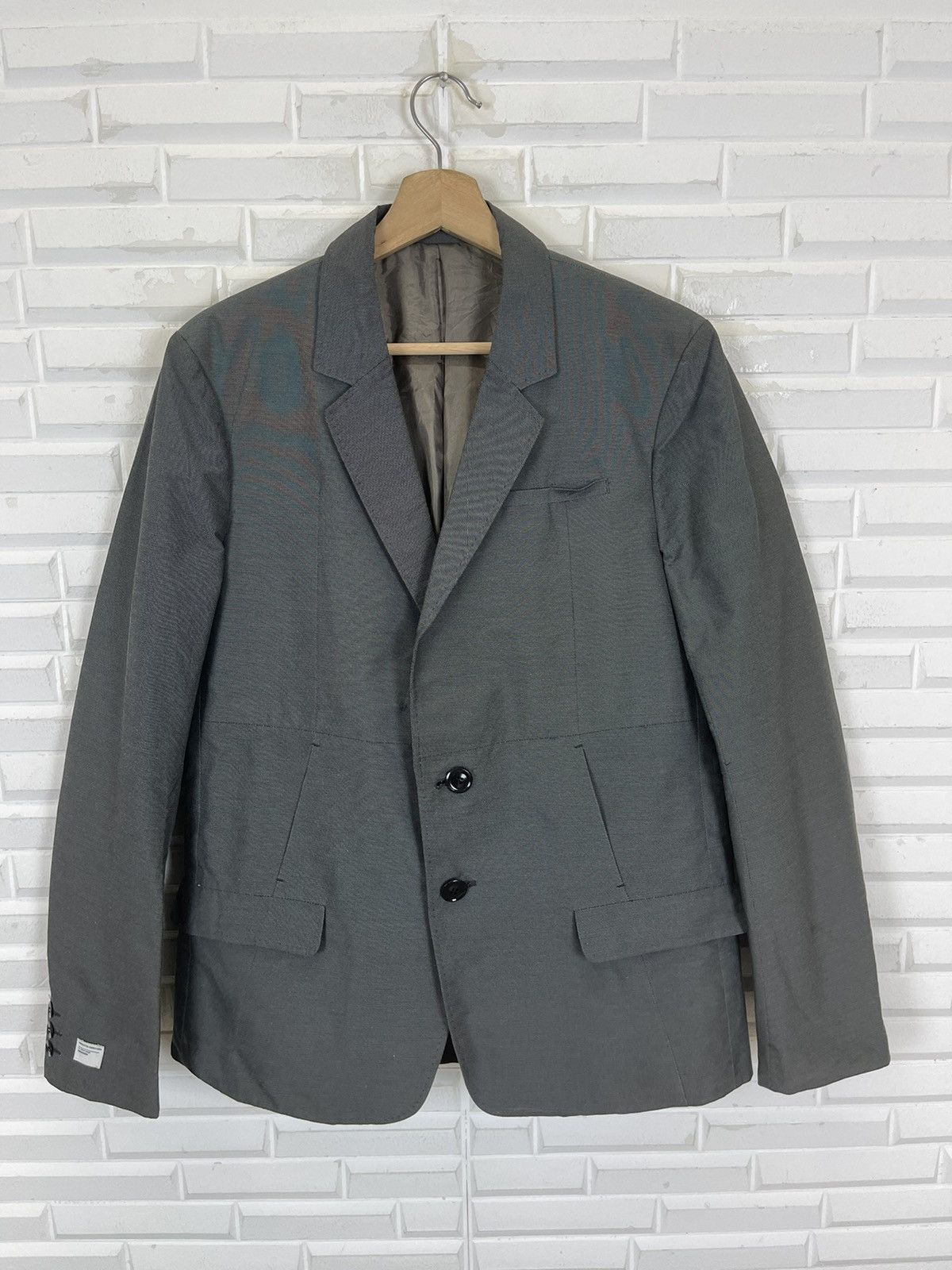 Undercover RUNWAY SS11 UNDERMAN by JUN TAKAHASHI FICTIONAL HERO Size US M / EU 48-50 / 2 - 3 Thumbnail