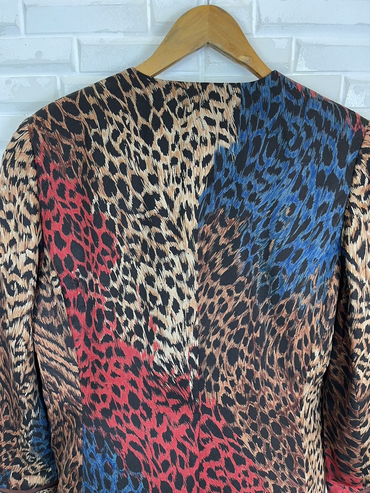 Leonard Paris × Vintage Vintage LEONARD PARIS Leopard Print Allover Size M / US 6-8 / IT 42-44 - 4 Thumbnail