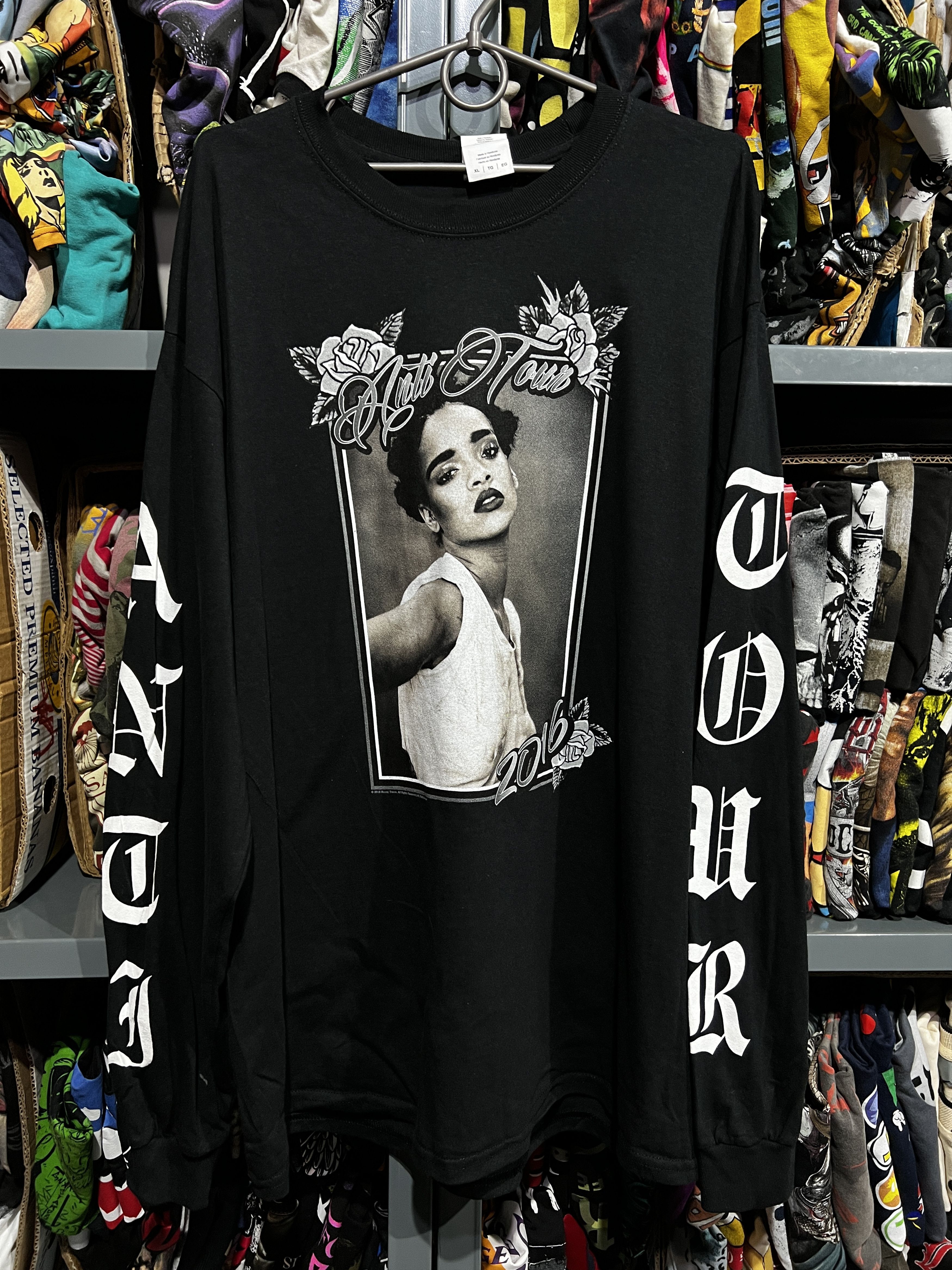 Rap Tees × Rihanna × Tour Tee Rihanna ANTI World Tour Tee 2016 