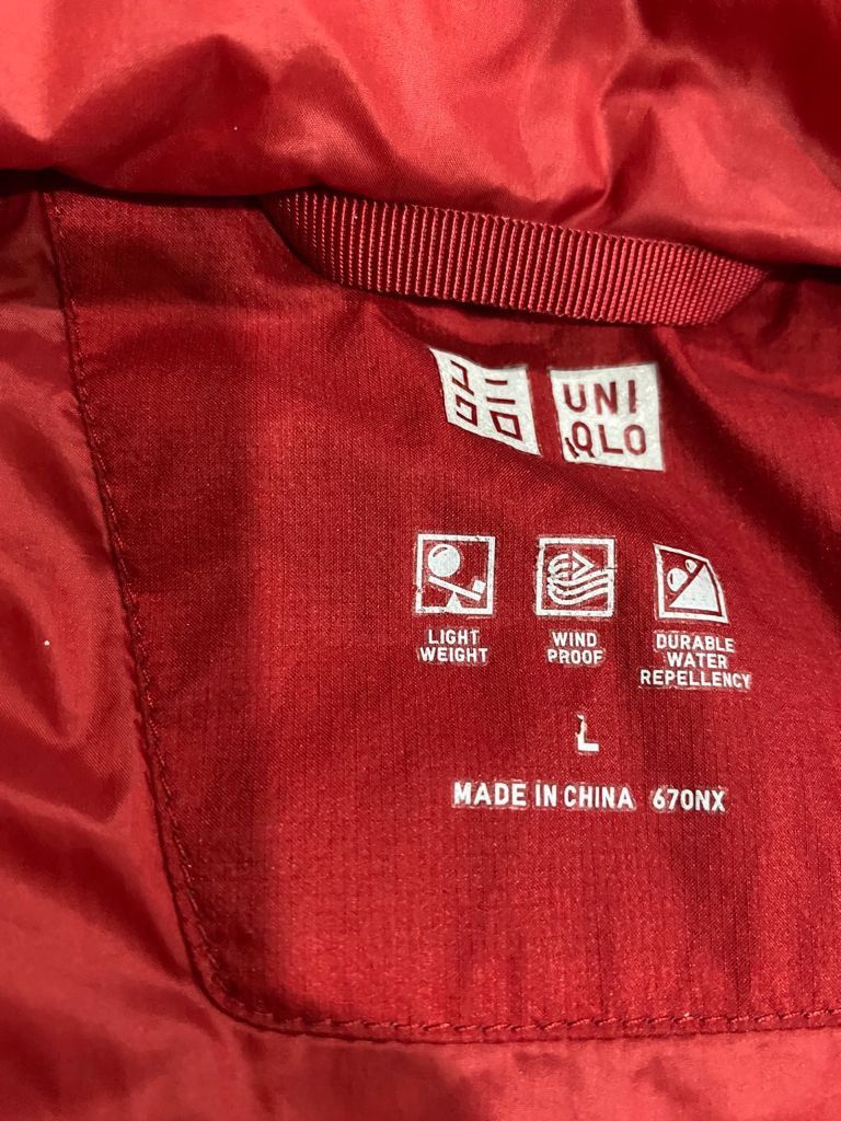 Japanese Brand × Uniqlo 💥best offer💥Uniqlo Puffer Jacket Hoodie red colour Size US L / EU 52-54 / 3 - 7 Thumbnail