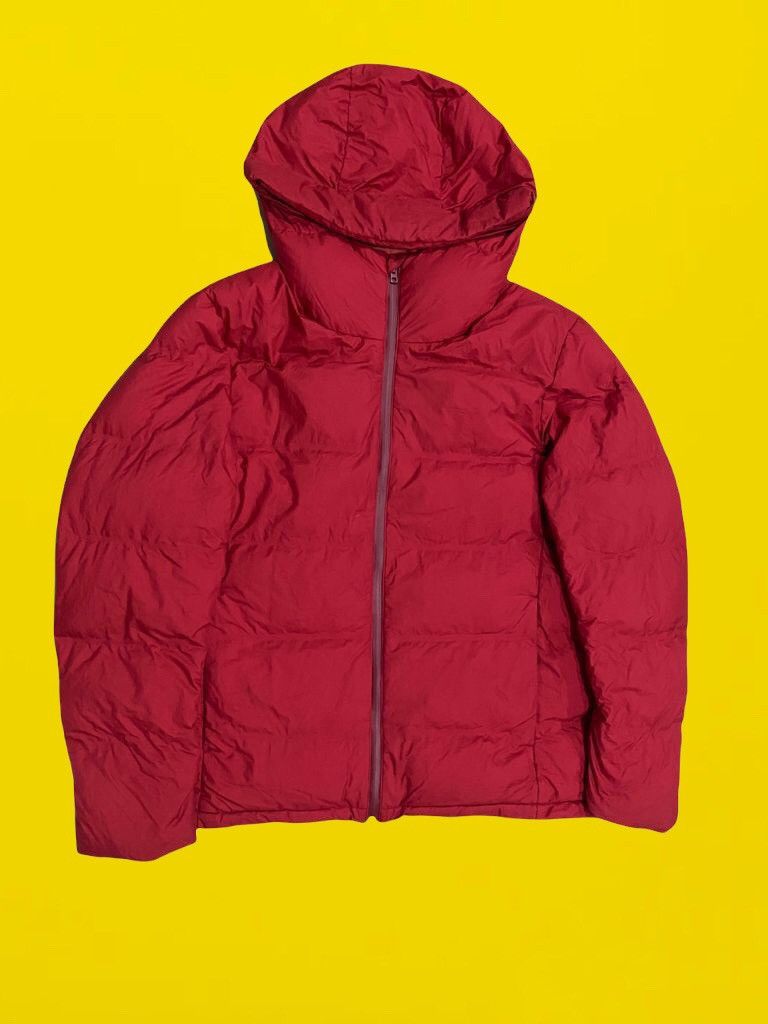 Japanese Brand × Uniqlo 💥best offer💥Uniqlo Puffer Jacket Hoodie red colour Size US L / EU 52-54 / 3 - 1 Thumbnail