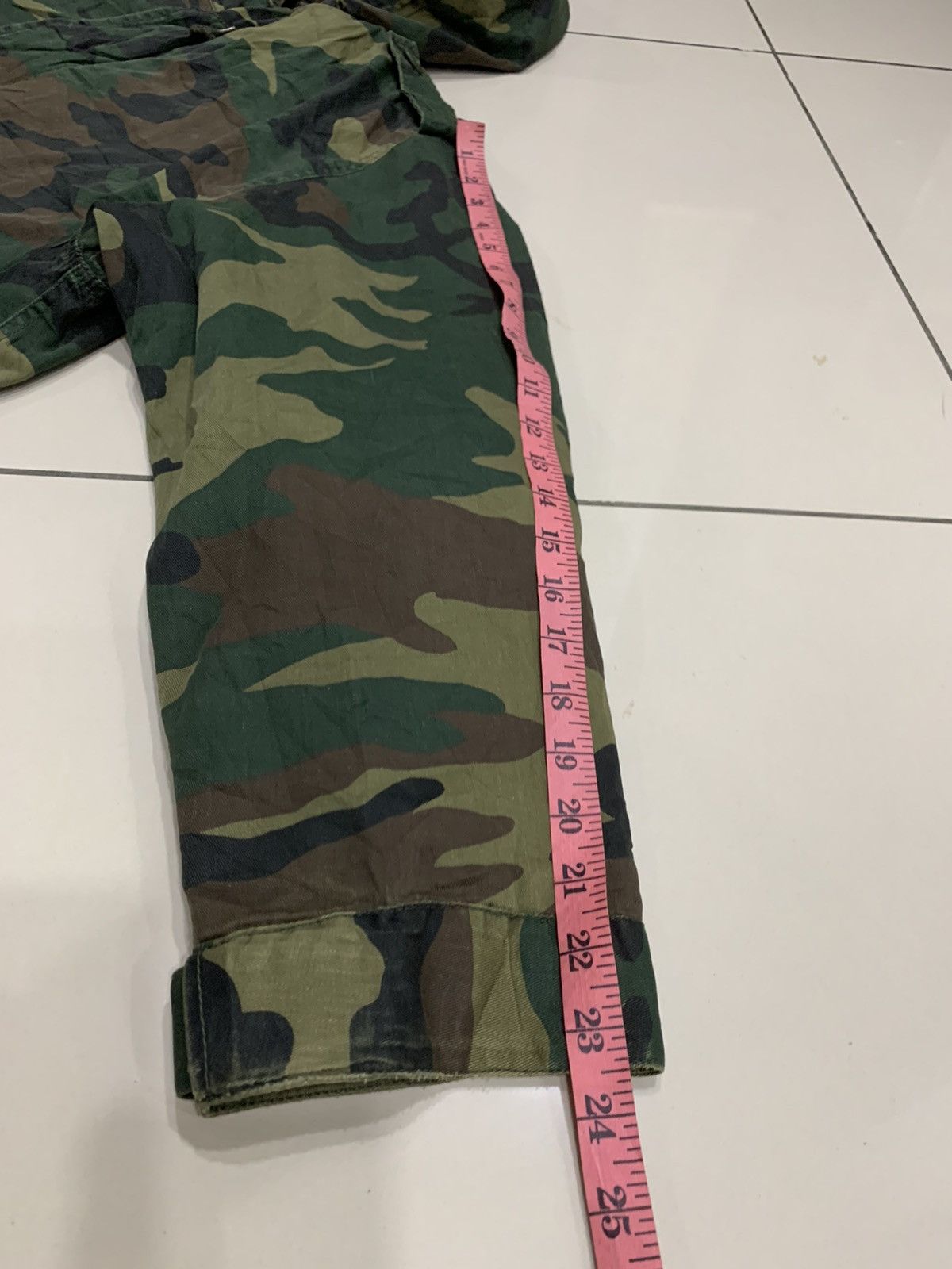 Vintage PARACHUTING INSULATION CAMOUFLAGE PARKA Size US L / EU 52-54 / 3 - 5 Thumbnail