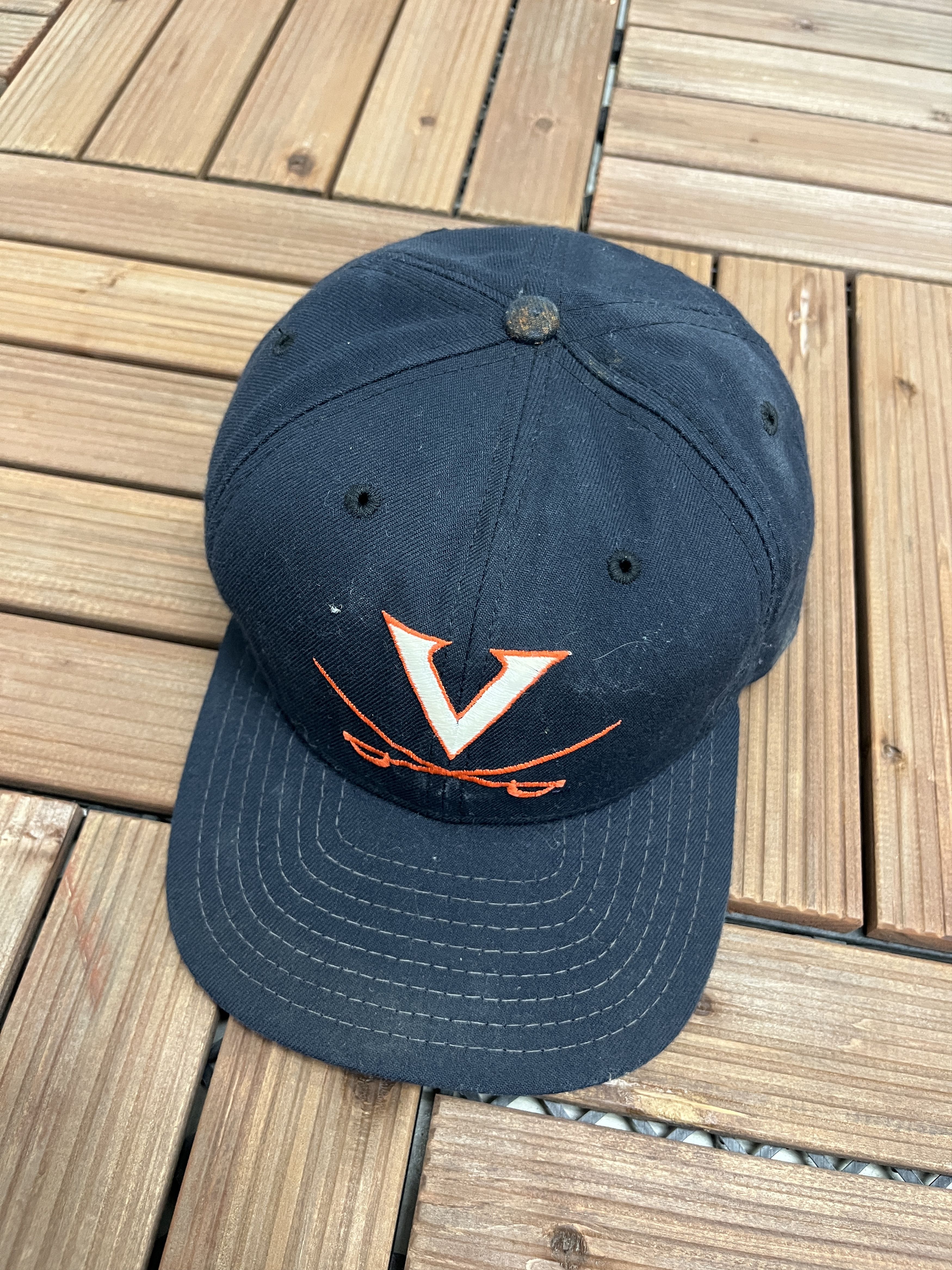 New Era × Vintage Virginia Cavaliers New Era Made in USA Snap Back Hat Size ONE SIZE - 1 Thumbnail