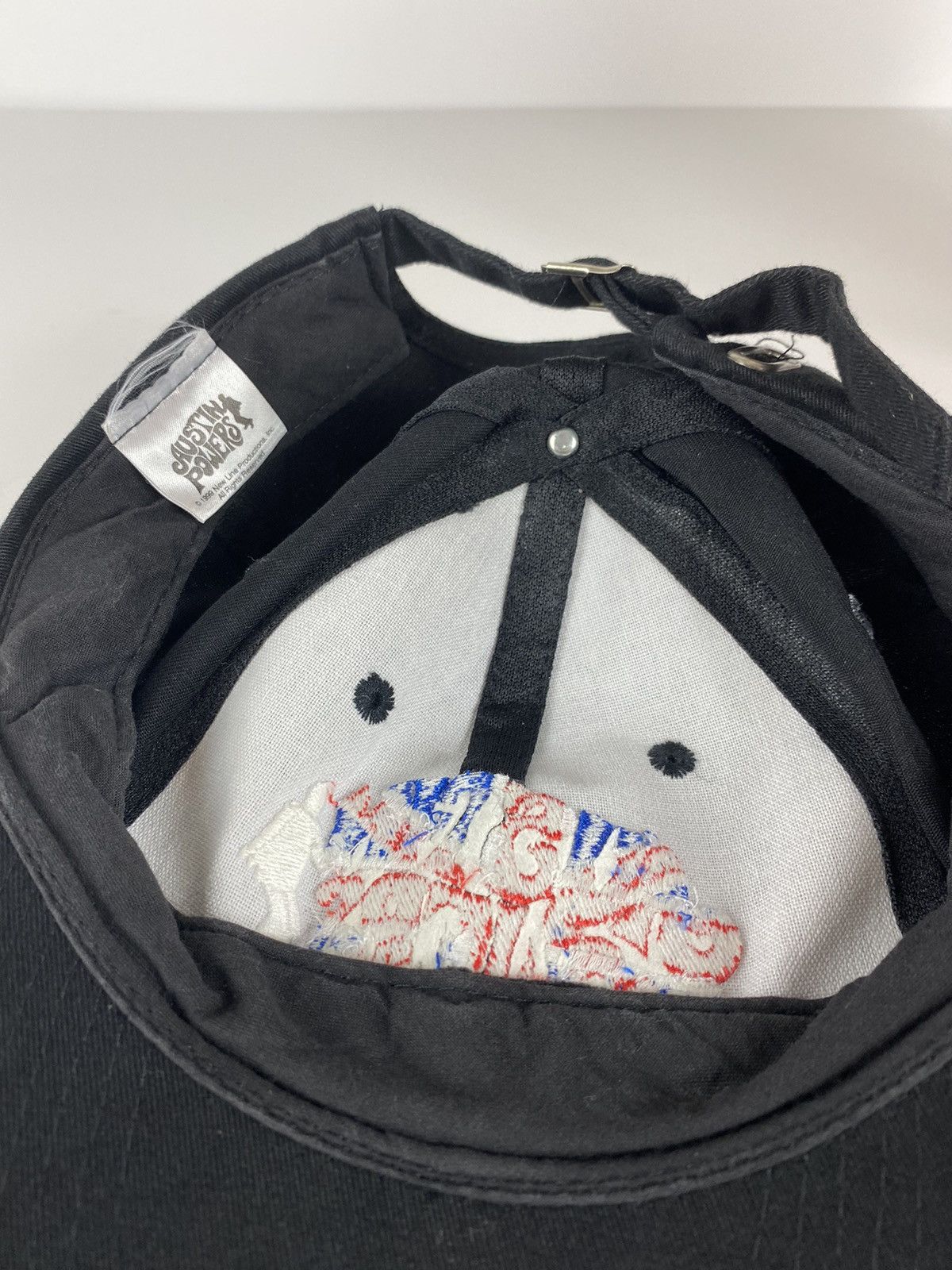 Gildan Vintage 1999 Austin Powers Hat Size ONE SIZE - 5 Thumbnail