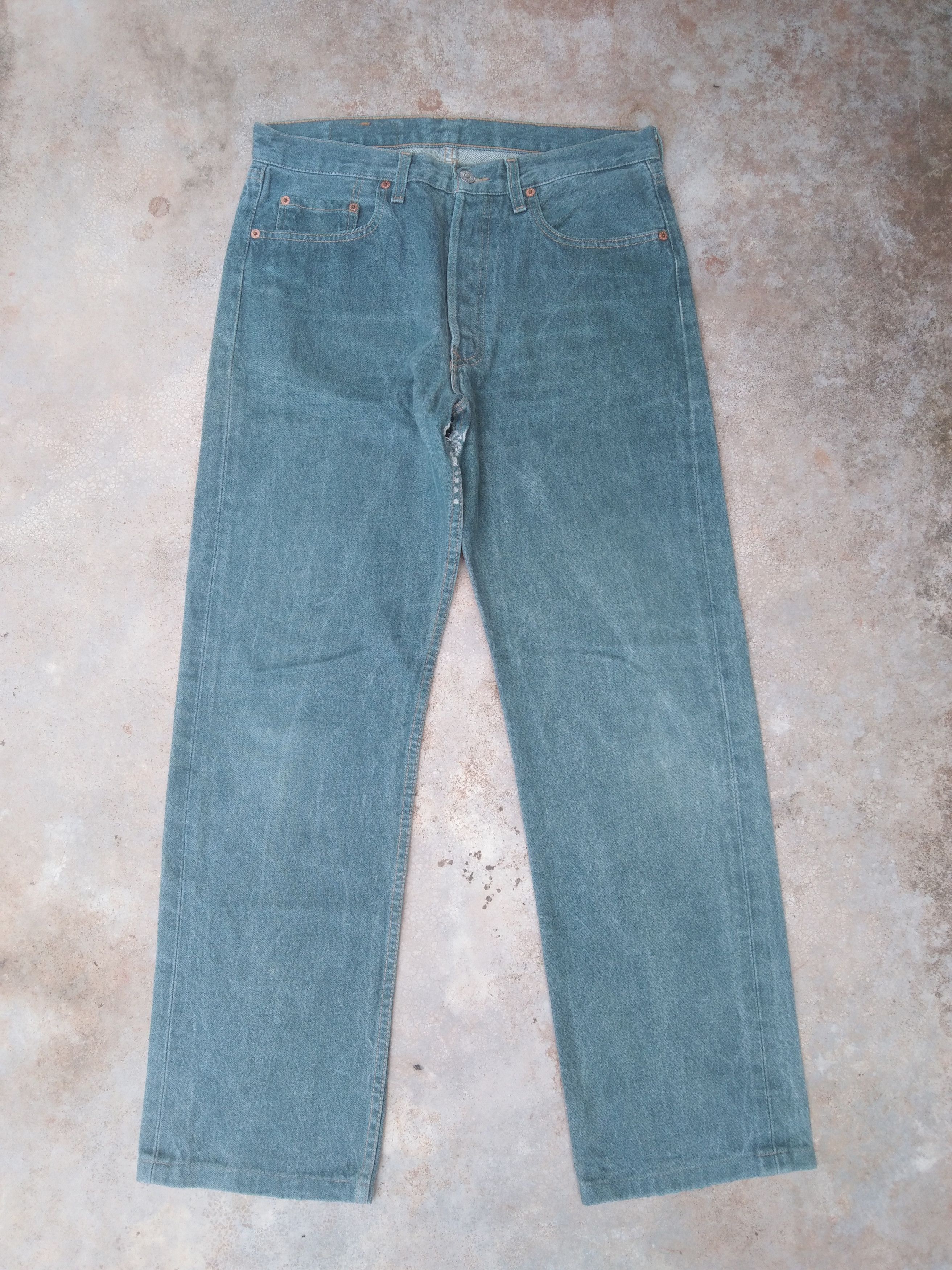 Levi's Vintage Levi's 501 Straight Leg Distressed Jeans 32x30 Size US 32 / EU 48 - 1 Thumbnail