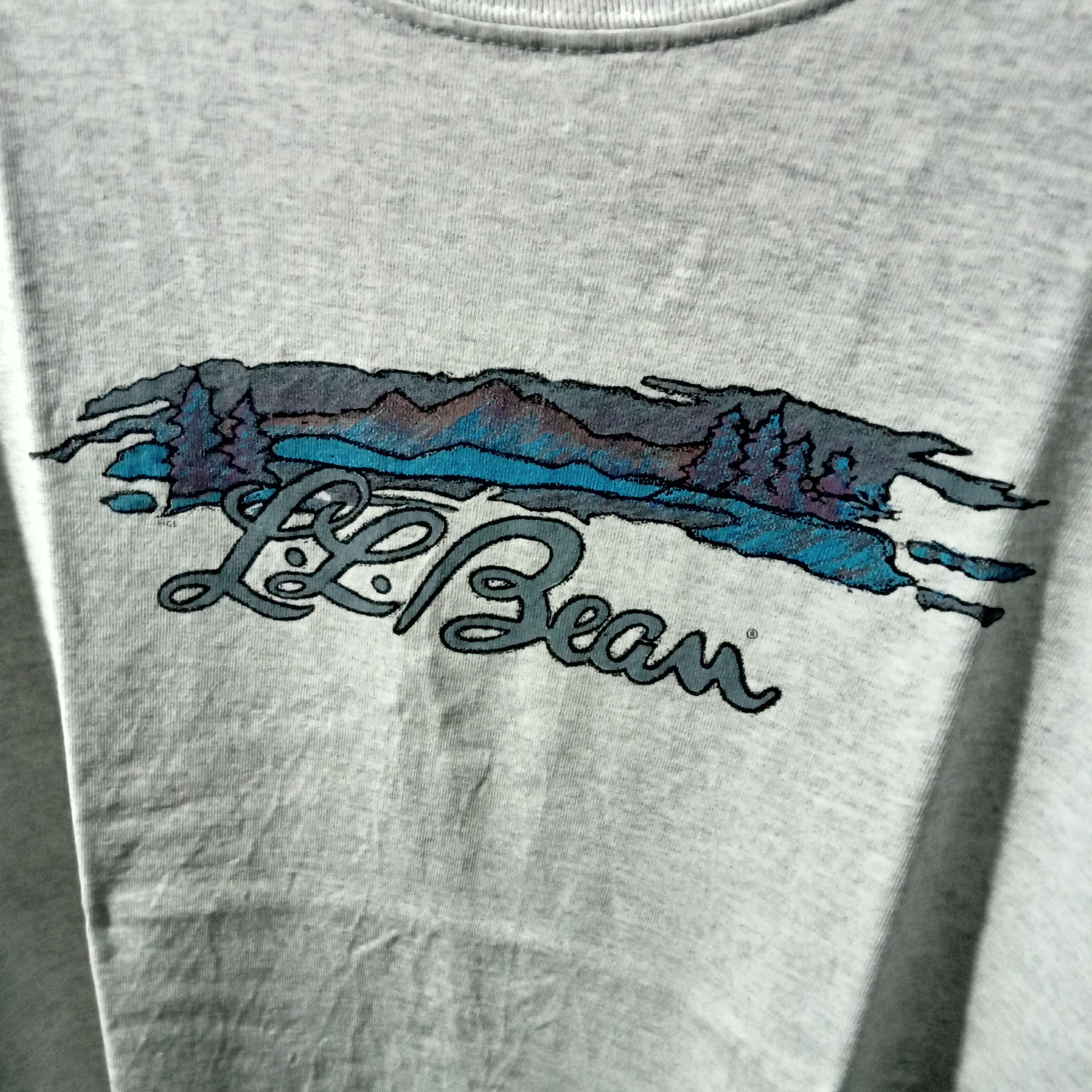 Vintage LL Bean T-shirt Big logo