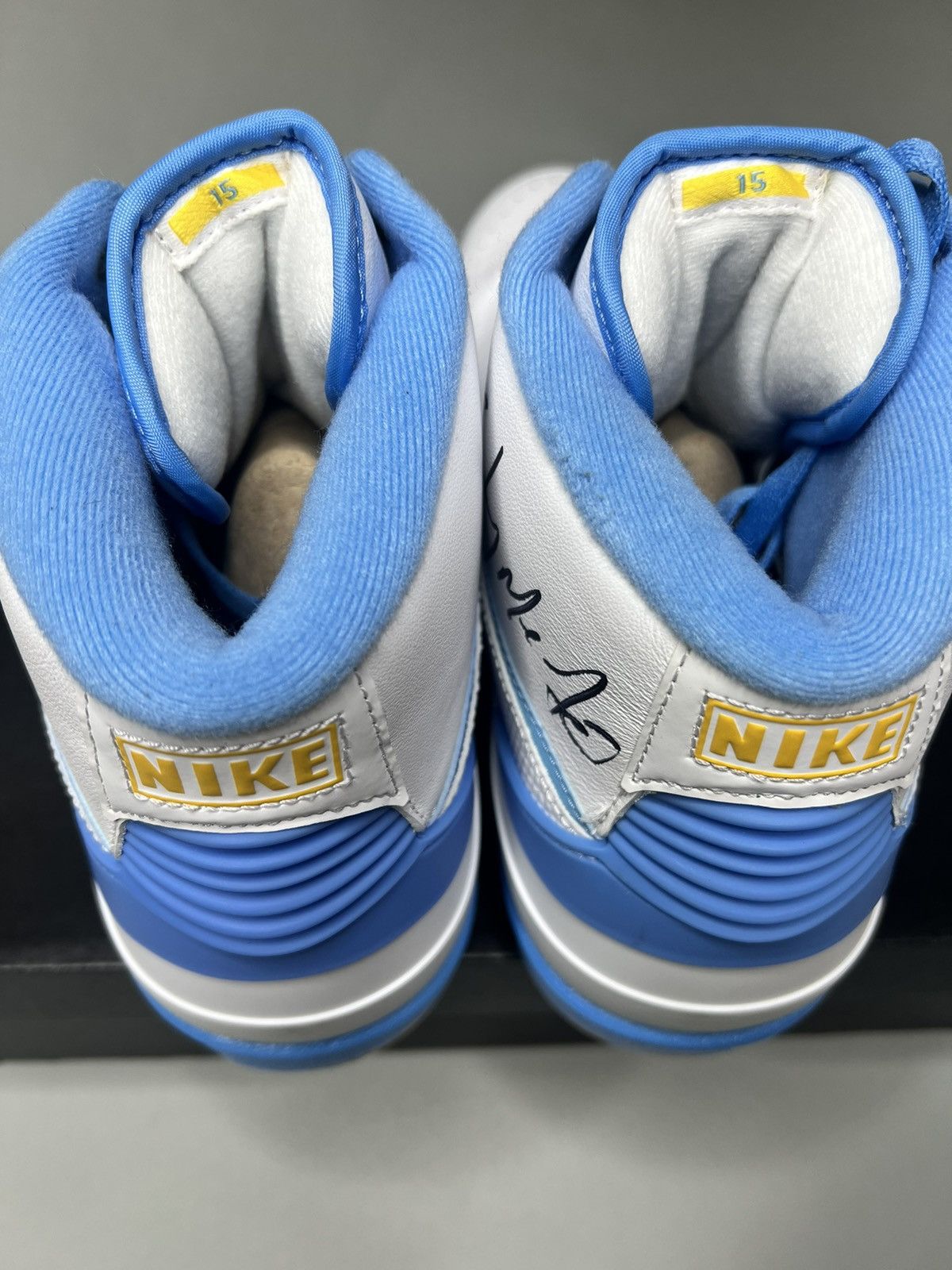 Jordan Brand Jordan 2 Melo (2018) Signed By Carmelo Anthony Hall Of Famer Size US 11.5 / EU 44-45 - 7 Thumbnail