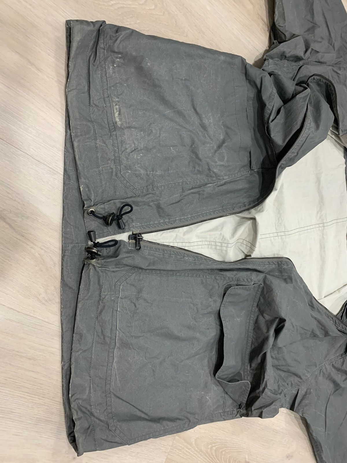 Gianfranco Ferre × Vintage Gianfranco Ferre windbreaker pocket jacket size XL Size US L / EU 52-54 / 3 - 14 Thumbnail