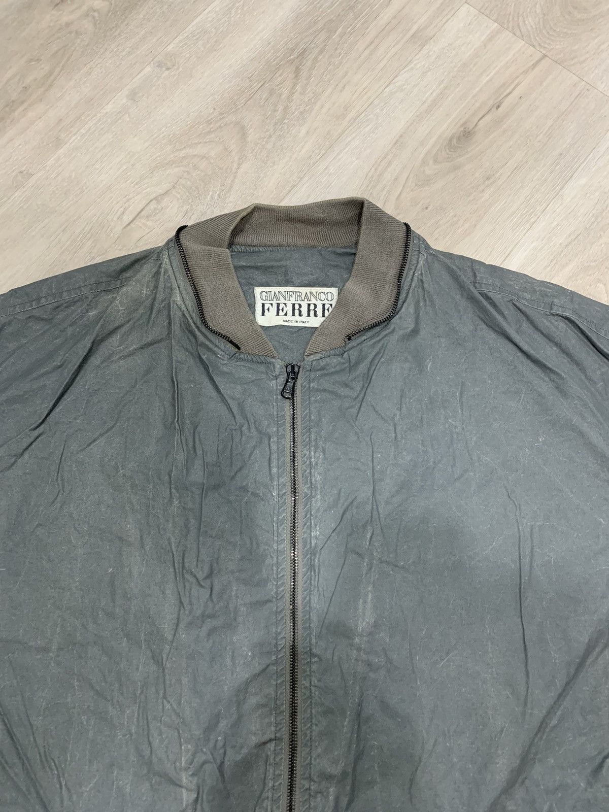 Gianfranco Ferre × Vintage Gianfranco Ferre windbreaker pocket jacket size XL Size US L / EU 52-54 / 3 - 6 Thumbnail