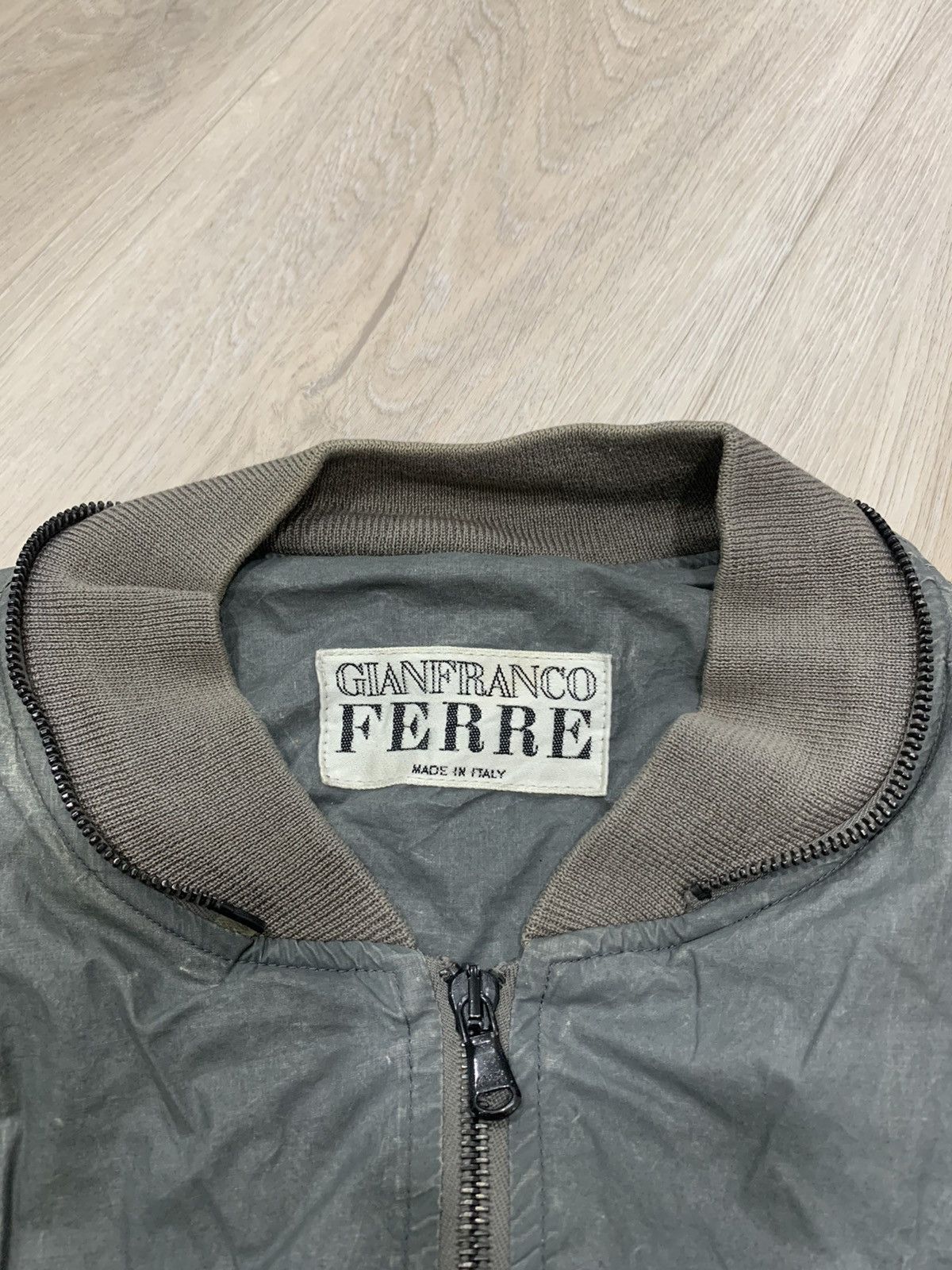 Gianfranco Ferre × Vintage Gianfranco Ferre windbreaker pocket jacket size XL Size US L / EU 52-54 / 3 - 9 Thumbnail