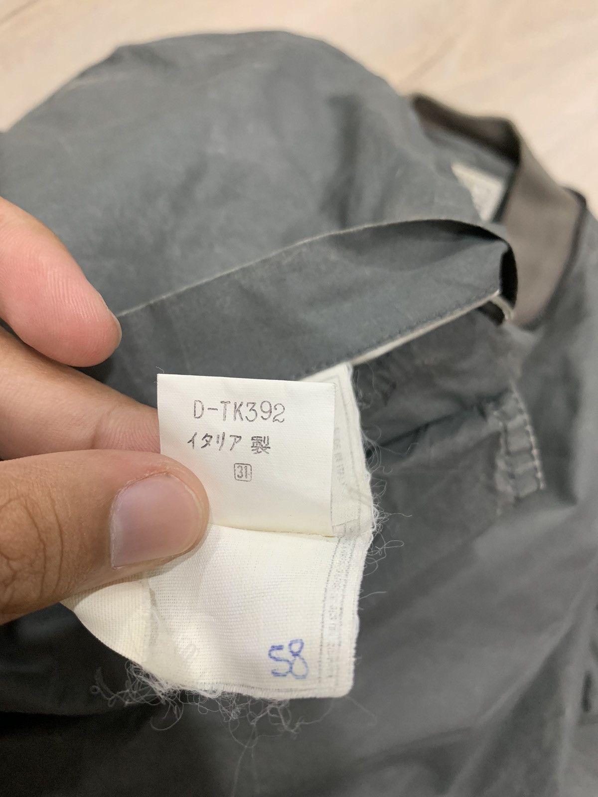 Gianfranco Ferre × Vintage Gianfranco Ferre windbreaker pocket jacket size XL Size US L / EU 52-54 / 3 - 13 Thumbnail
