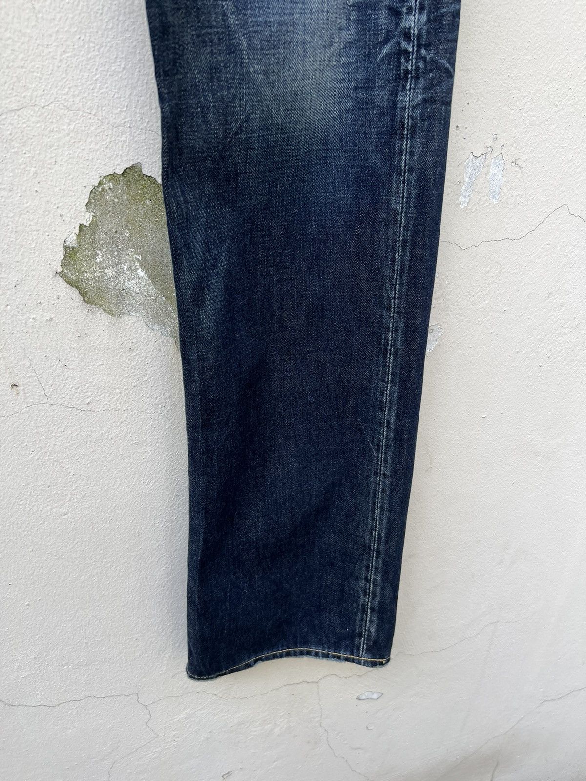 Levi's Vintage Clothing VTG 2005 LVC Levi’s 501 XX Trashed Look Denim Selvedge Jeans Size US 31 - 14 Thumbnail