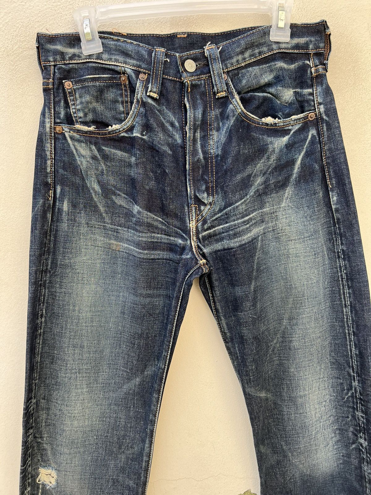 Levi's Vintage Clothing VTG 2005 LVC Levi’s 501 XX Trashed Look Denim Selvedge Jeans Size US 31 - 7 Thumbnail