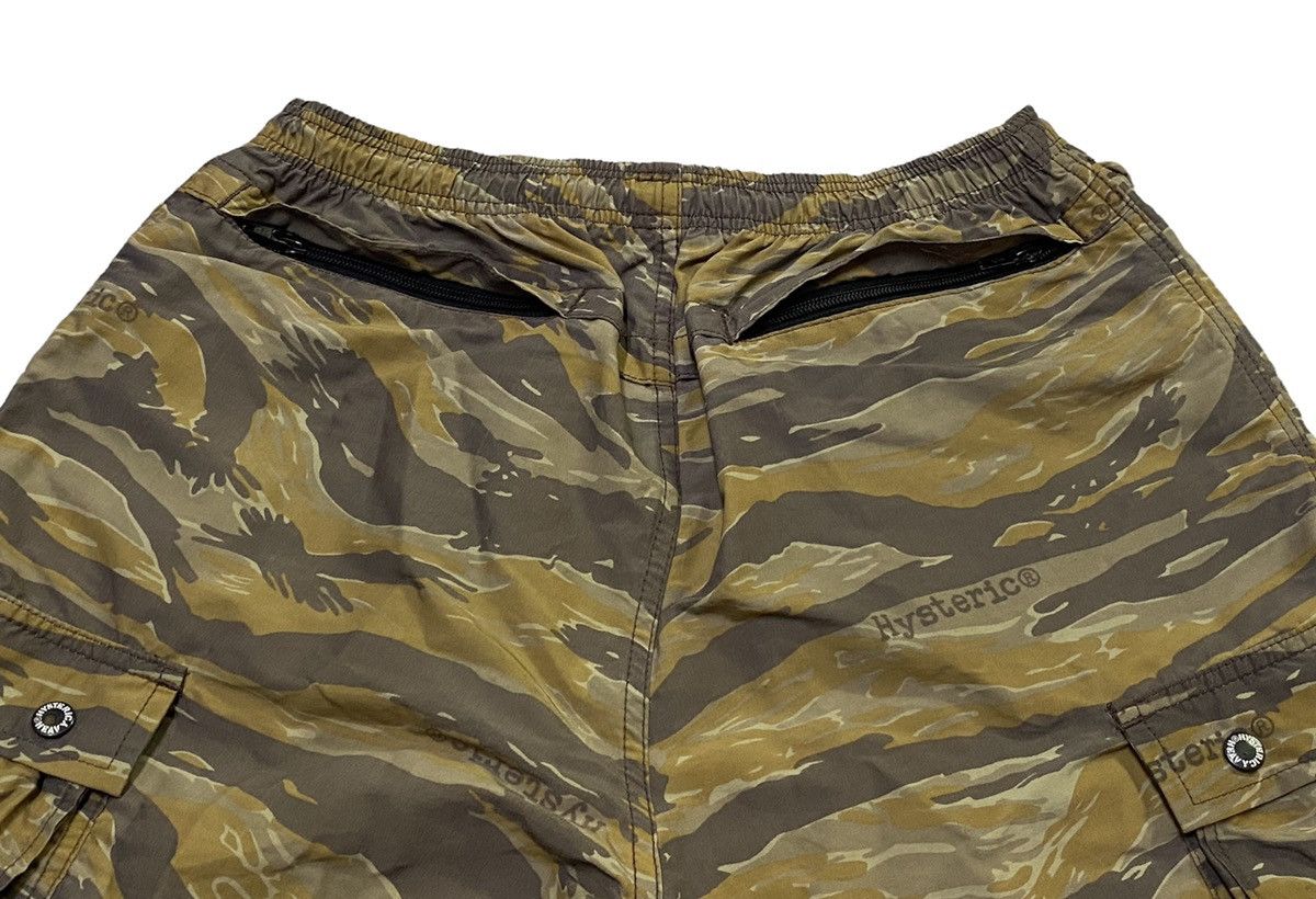 Hysteric Glamour Vintage 90s Hysteric Glamour Tiger Stripe Cargo Short Pants Size US 34 / EU 50 - 17 Thumbnail