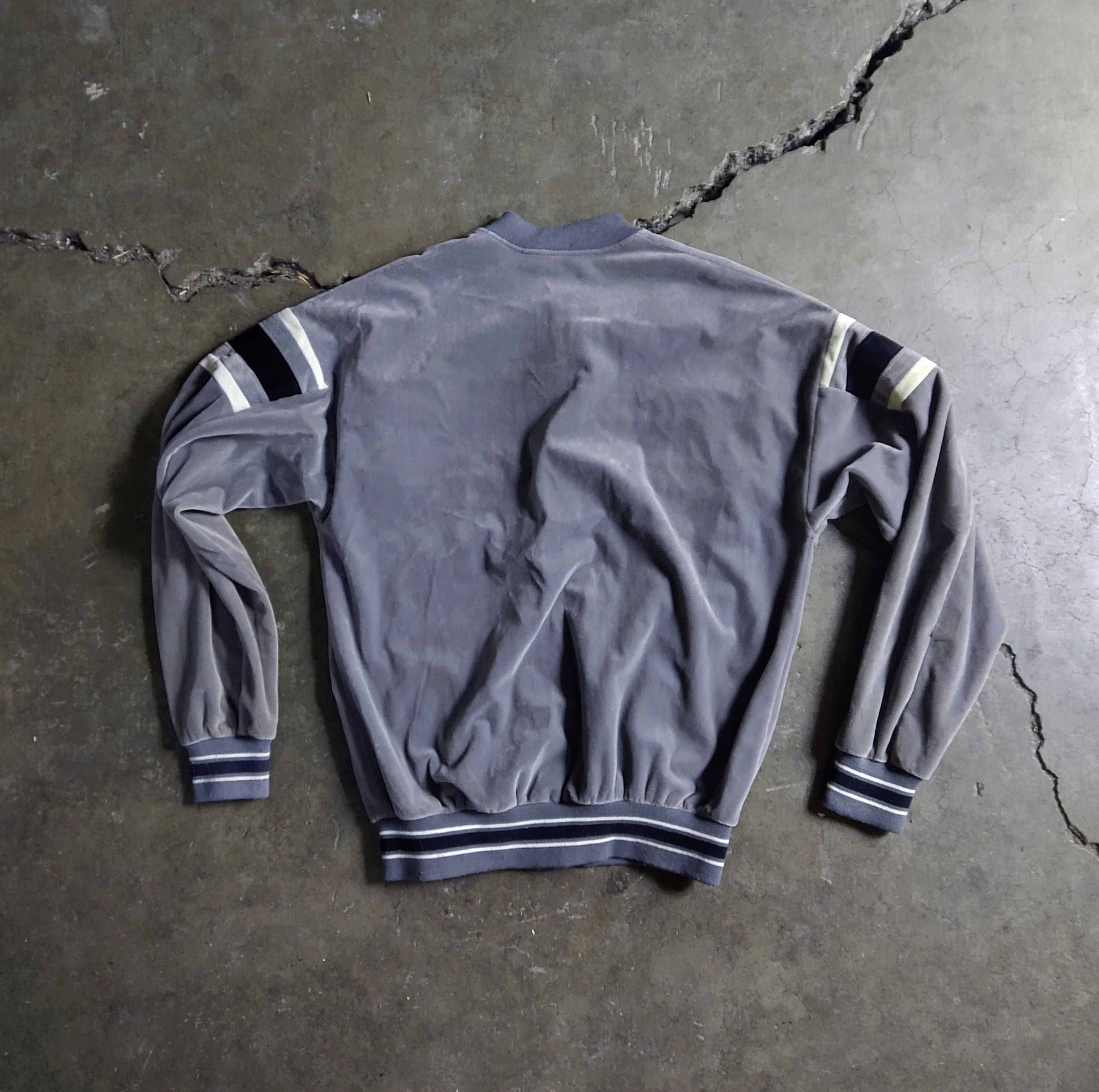 Christian Dior Monsieur Vintage Christian Dior Velvet Zip Up Shirt Size Medium Gray Size US M / EU 48-50 / 2 - 10 Thumbnail