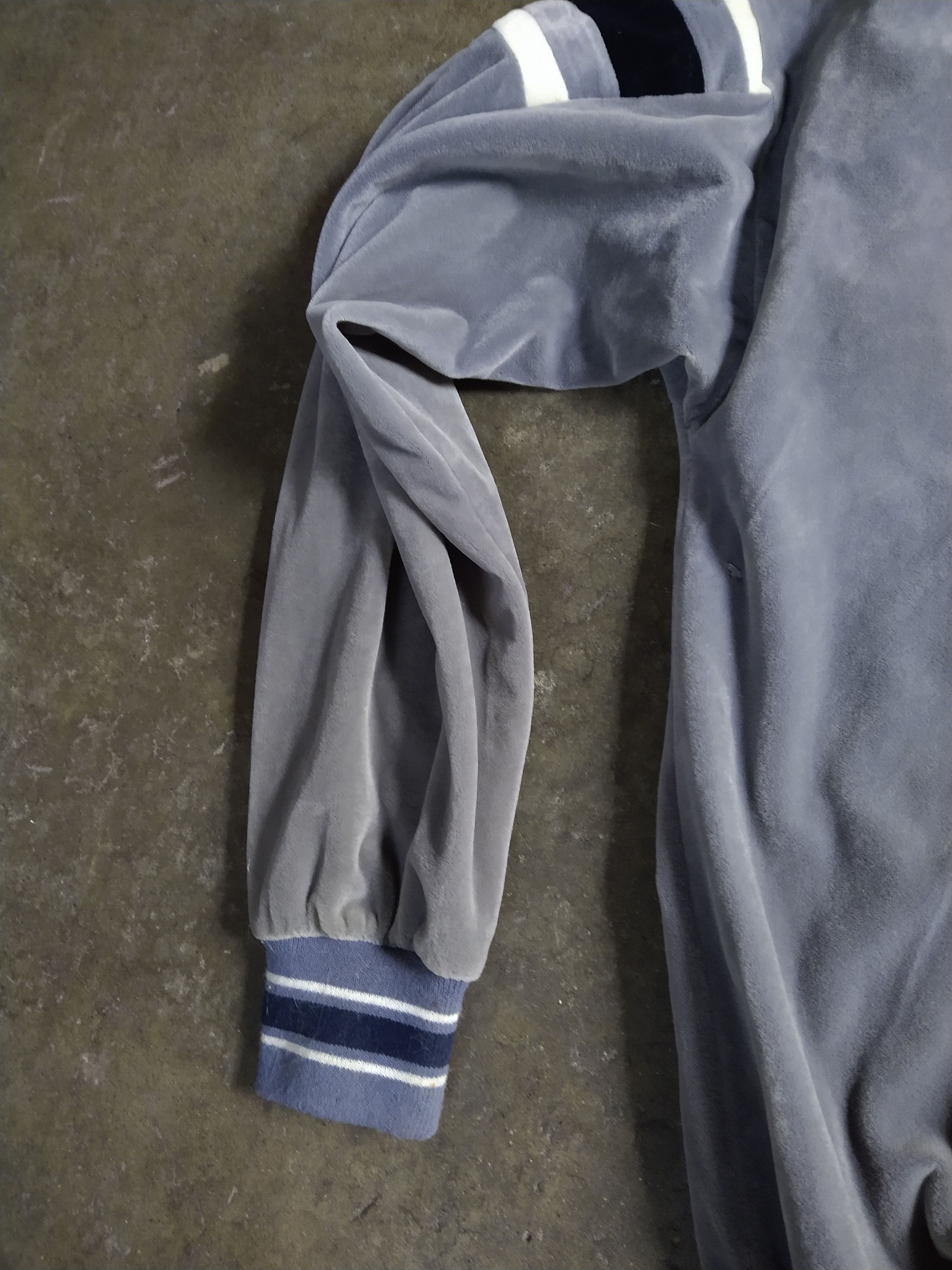 Christian Dior Monsieur Vintage Christian Dior Velvet Zip Up Shirt Size Medium Gray Size US M / EU 48-50 / 2 - 6 Thumbnail