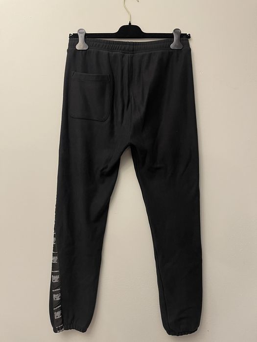 Vetements Vetements 18ss Tape sweatpants | Grailed