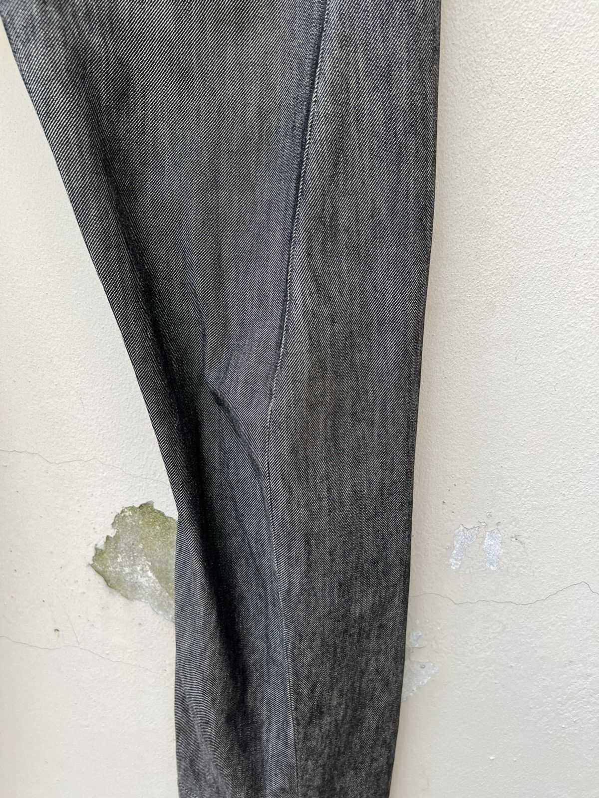 Levi's Vintage 2000s Levi’s Engineered Sun Faded Grey Jeans Size US 30 / EU 46 - 14 Thumbnail