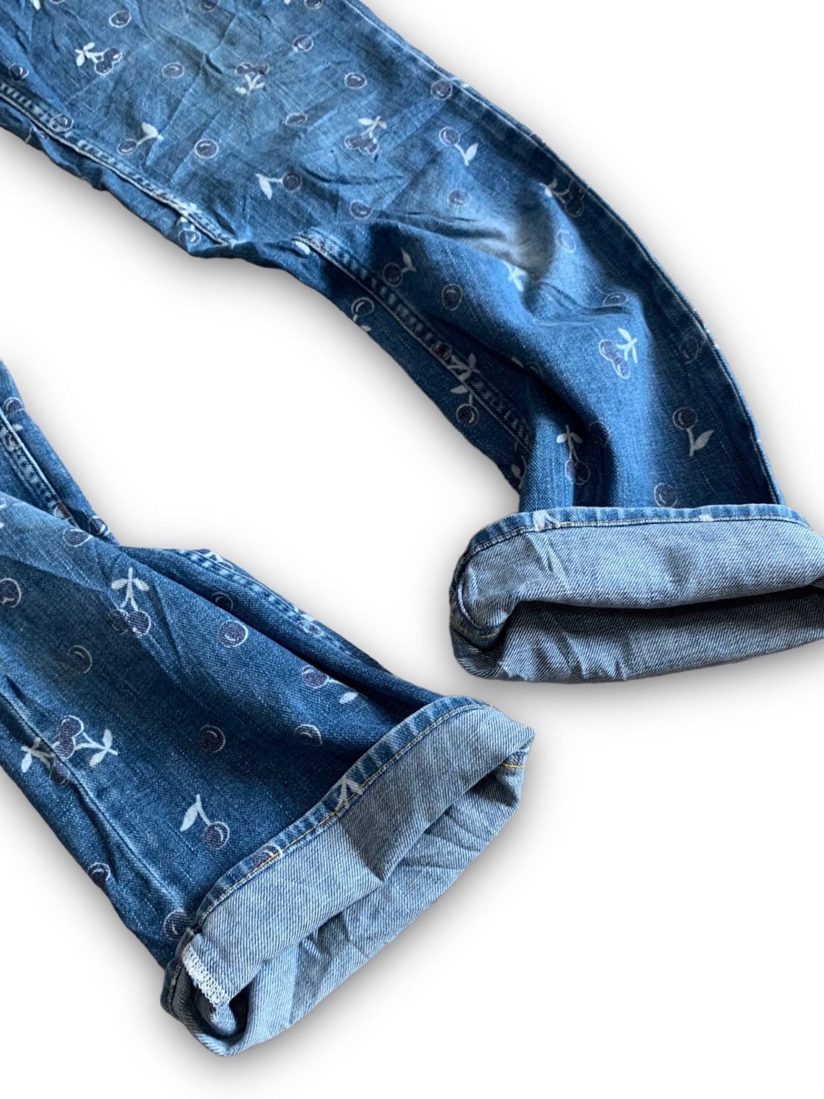 Hysteric Glamour HYSTERIC GLAMOUR CHERRY JAPANESE BRAND JEANS DENIM Size US 31 - 10 Thumbnail