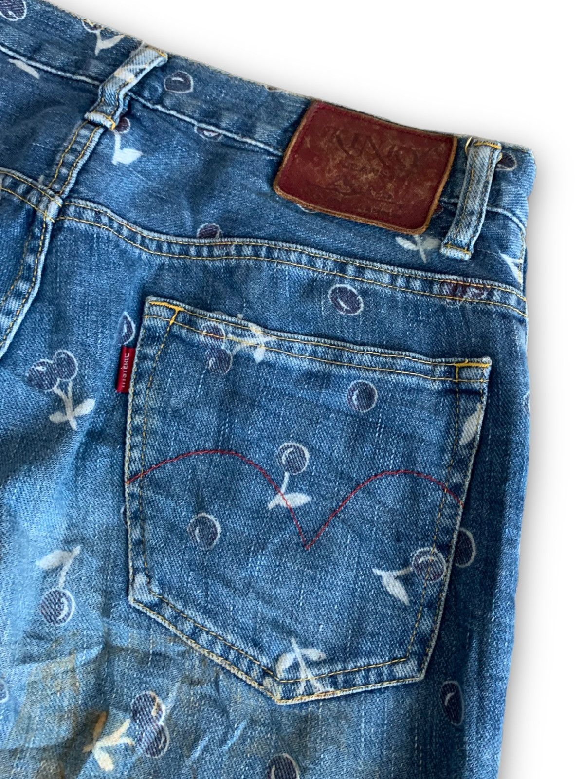 Hysteric Glamour HYSTERIC GLAMOUR CHERRY JAPANESE BRAND JEANS DENIM Size US 31 - 13 Thumbnail