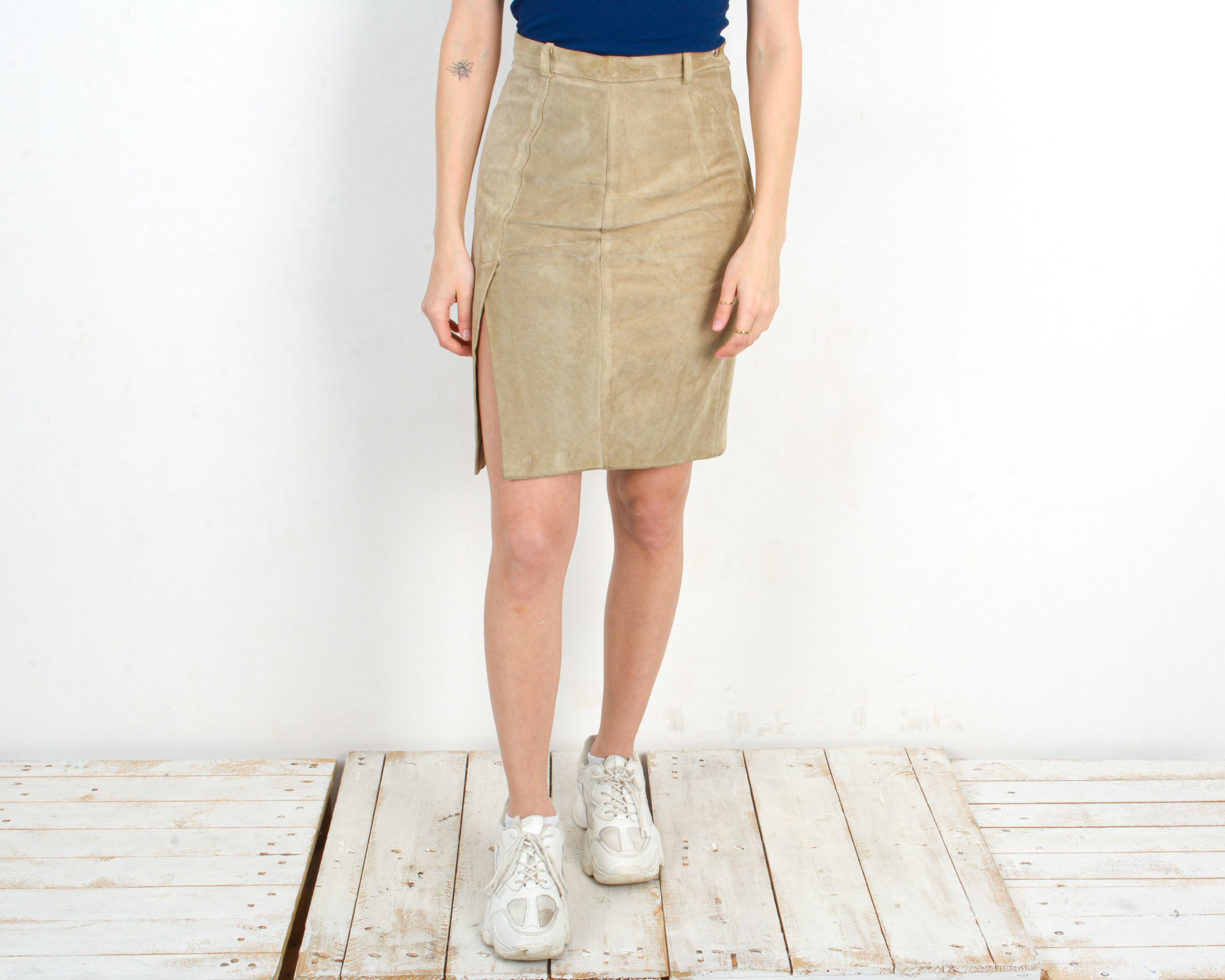 Other × Vintage Suede Leather Midi Penci Skirt High Waisted Above Knee VTG Size 27" / US 4 / IT 40 - 1 Thumbnail