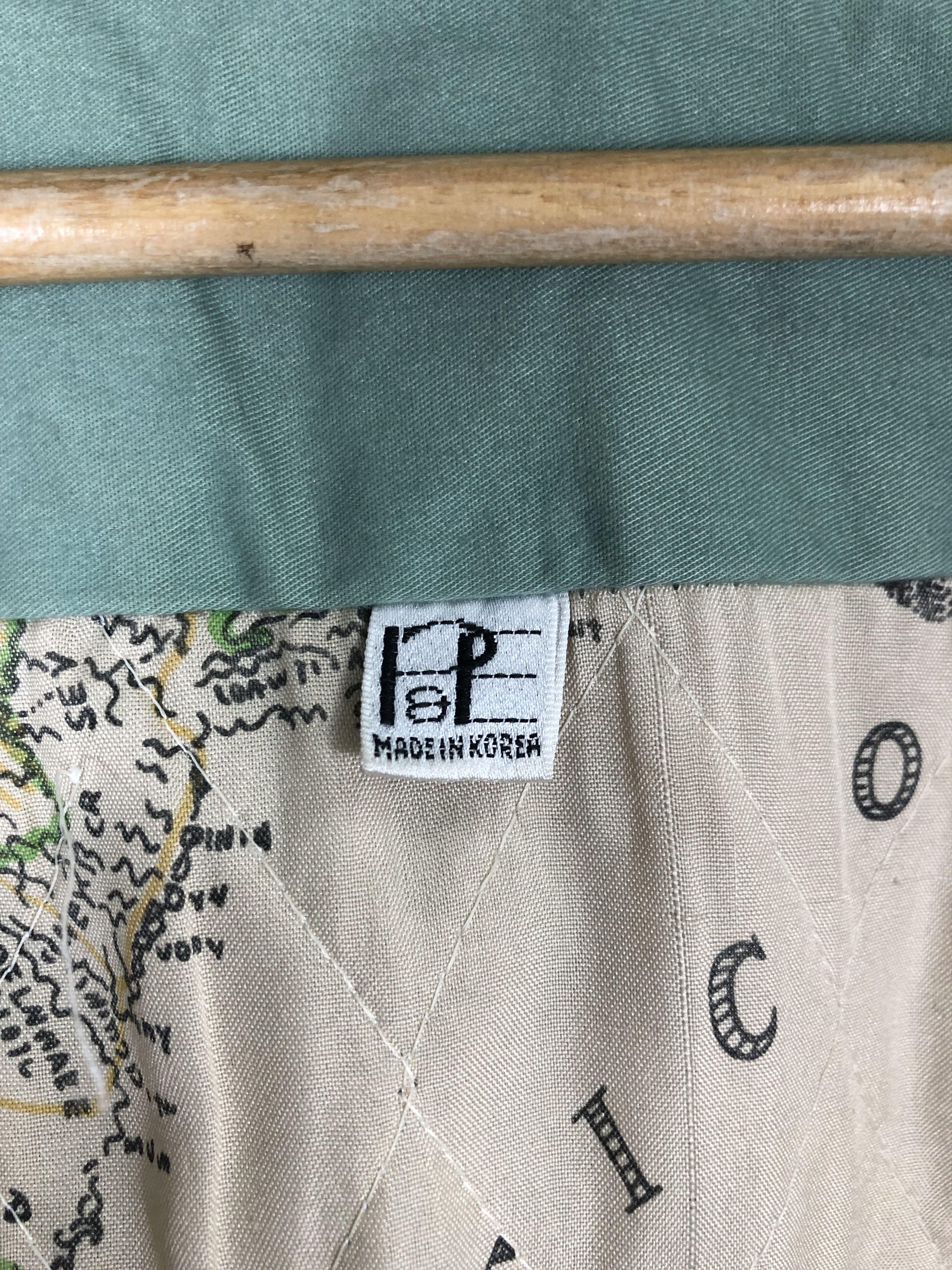 Vintage Vintage 90s World Map Style Jacket Parka J0451 Size US L / EU 52-54 / 3 - 7 Thumbnail