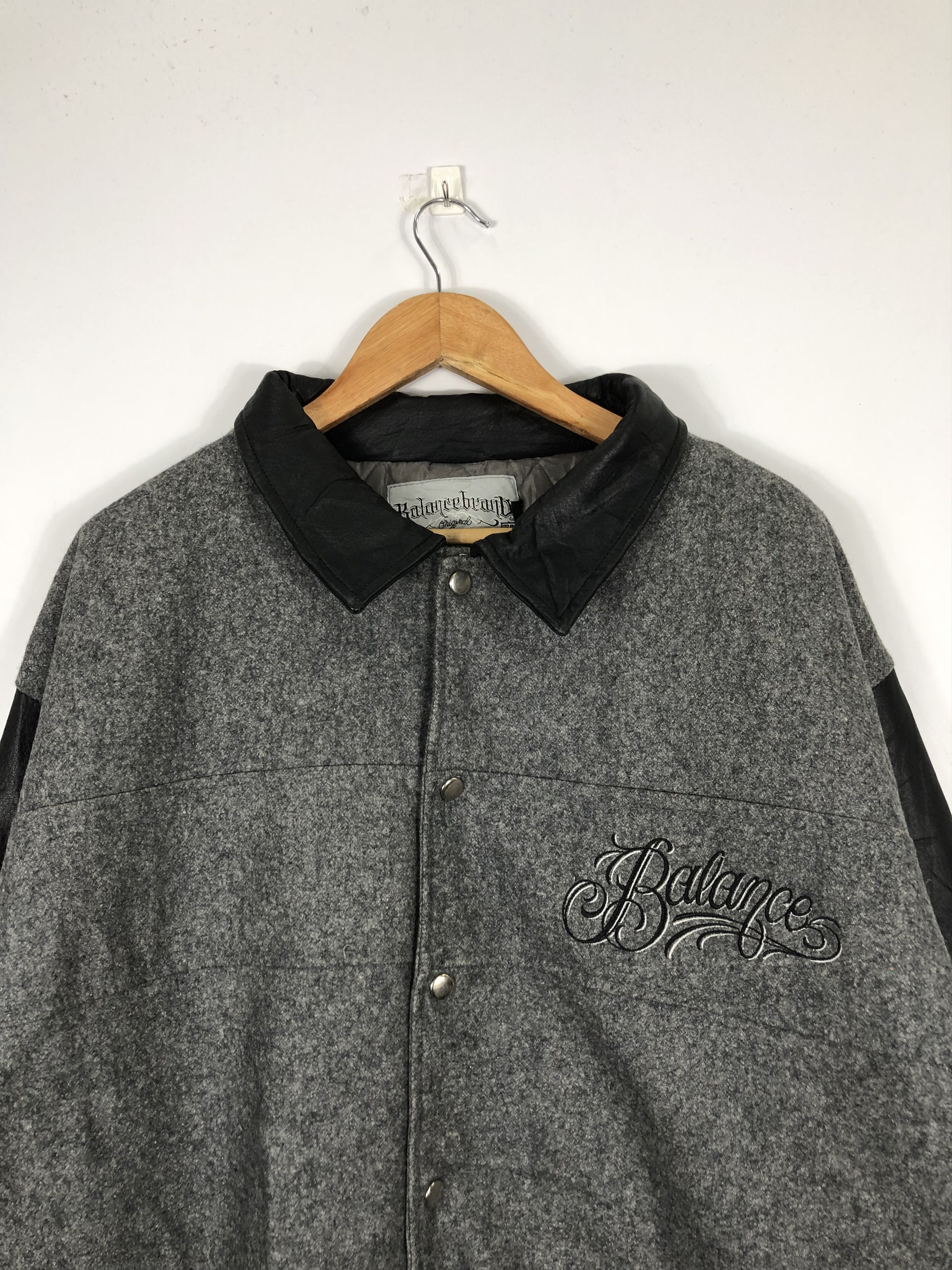 Japanese Brand Japanese Varsity Jacket Leather Sleeve V0204 Size US XXL / EU 58 / 5 - 2 Thumbnail