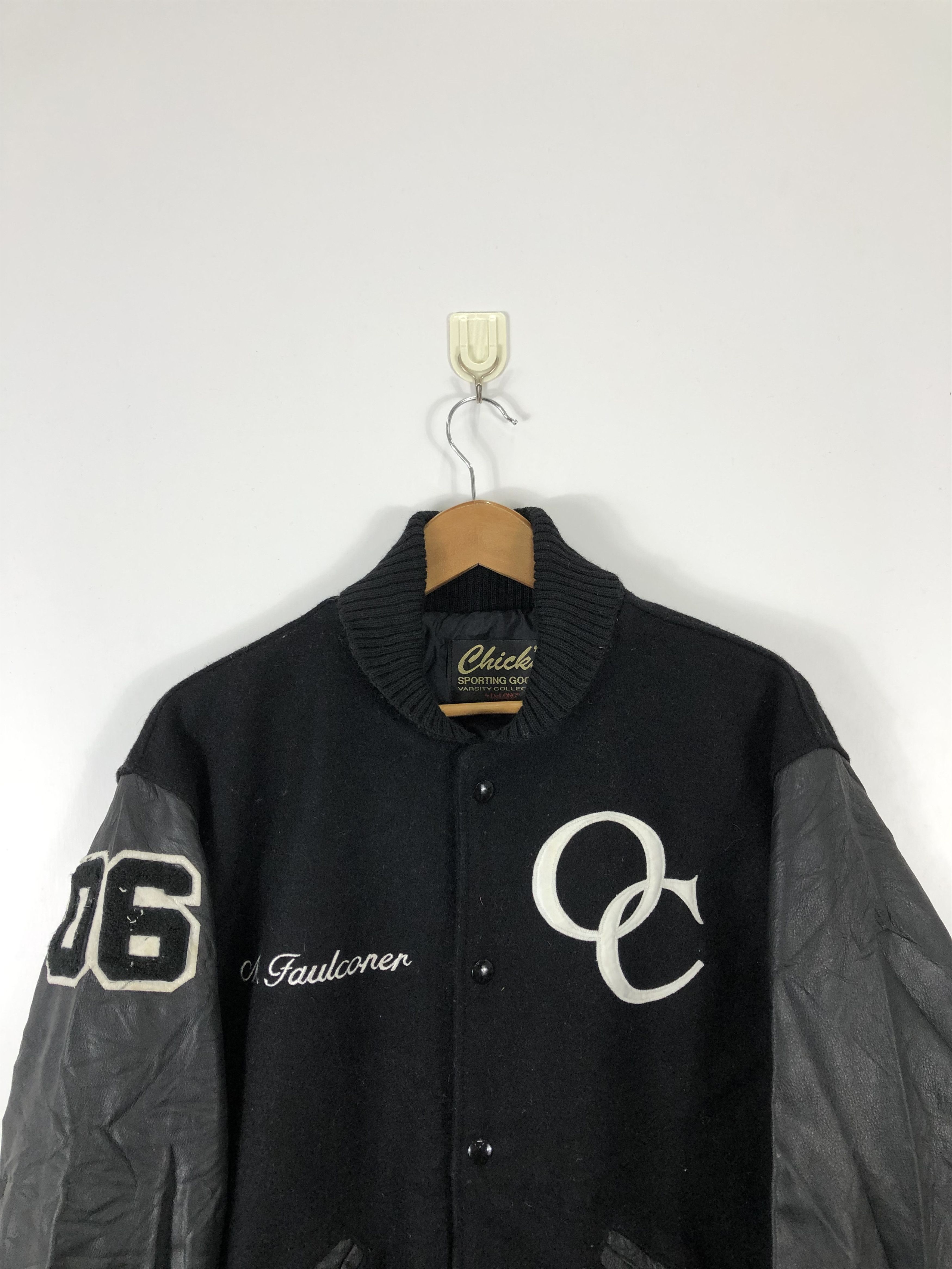 Vintage Vintage 90s O.C Black Sox Varsity Sleeve Leather V0234 Size US M / EU 48-50 / 2 - 2 Thumbnail