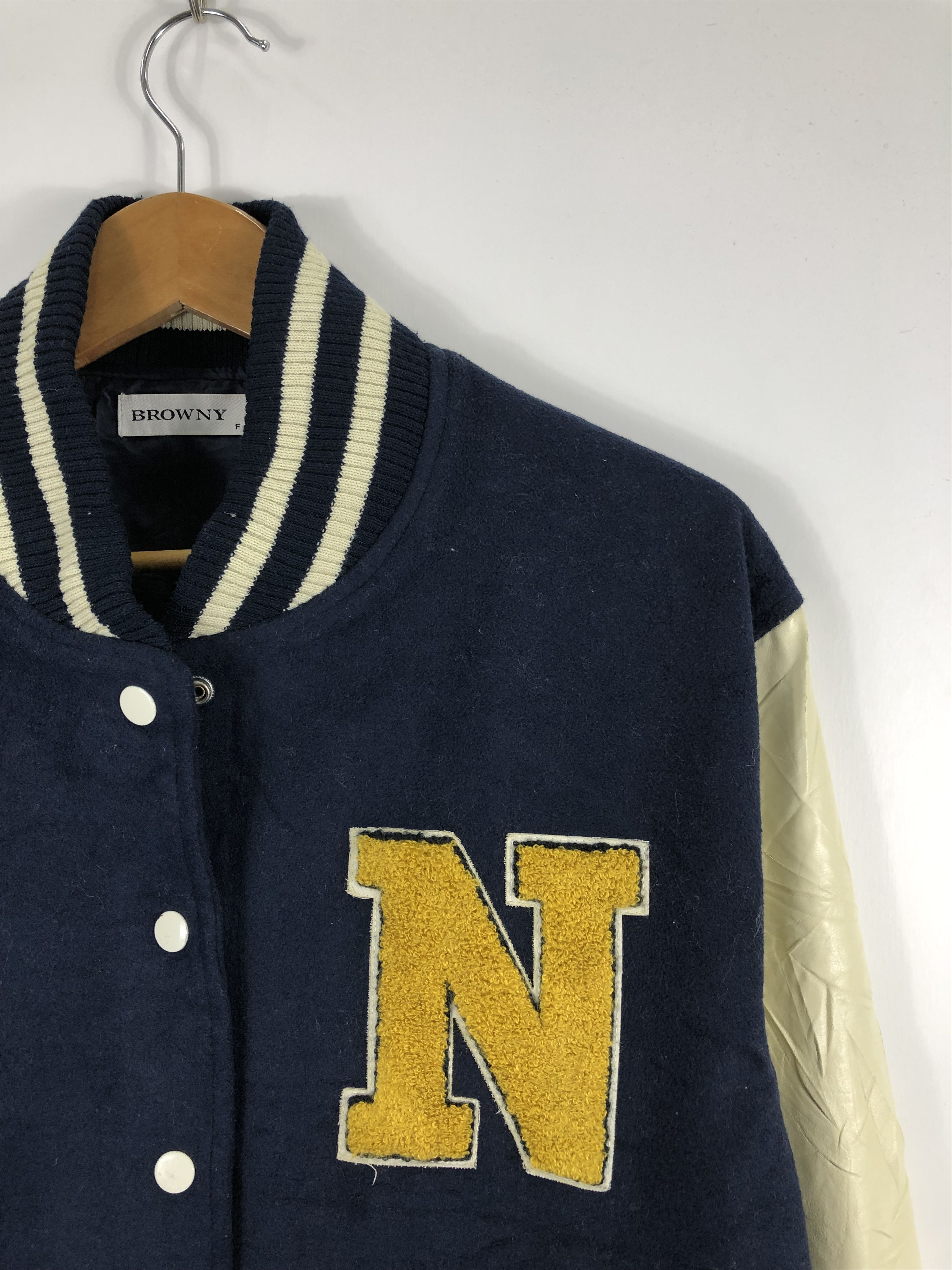 Japanese Brand Vintage Japanese Brand Browny Varsity Leather Sleeve V0244 Size US L / EU 52-54 / 3 - 8 Thumbnail
